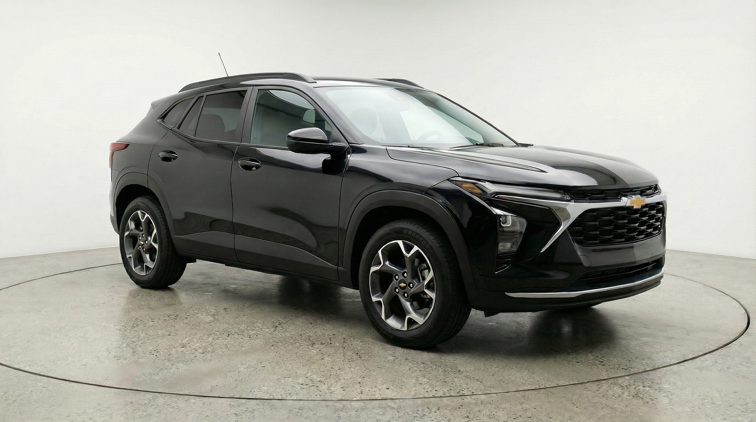 Thumbnail: 2025 Chevrolet Trax - 1