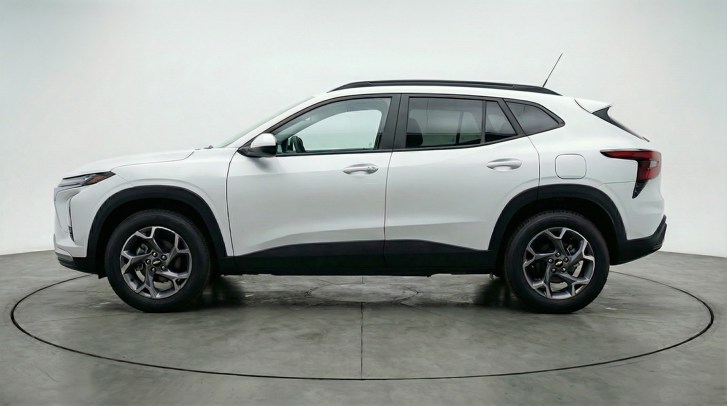 Thumbnail: 2025 Chevrolet Trax - 4