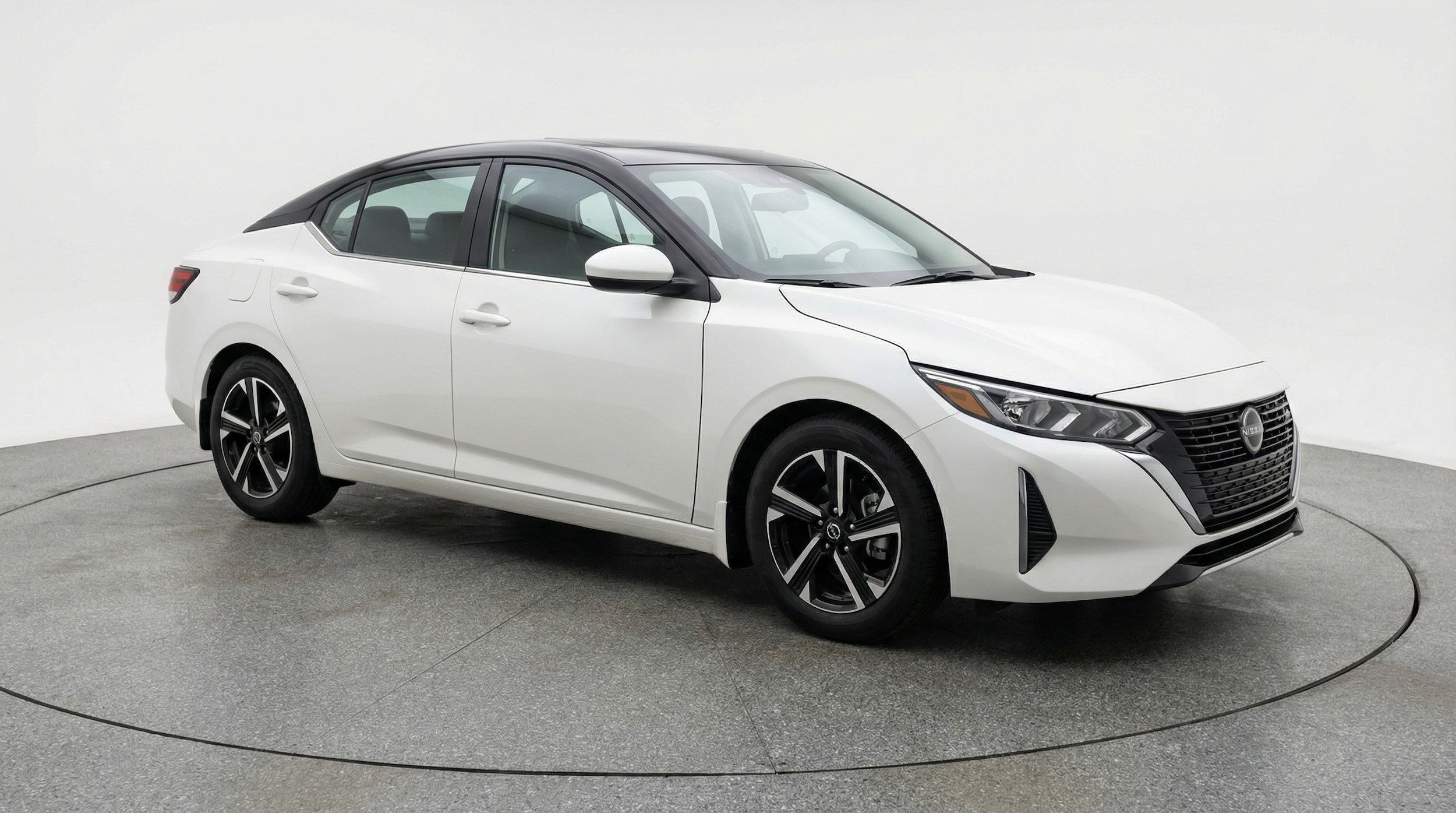 Thumbnail: 2025 Nissan Sentra - 1