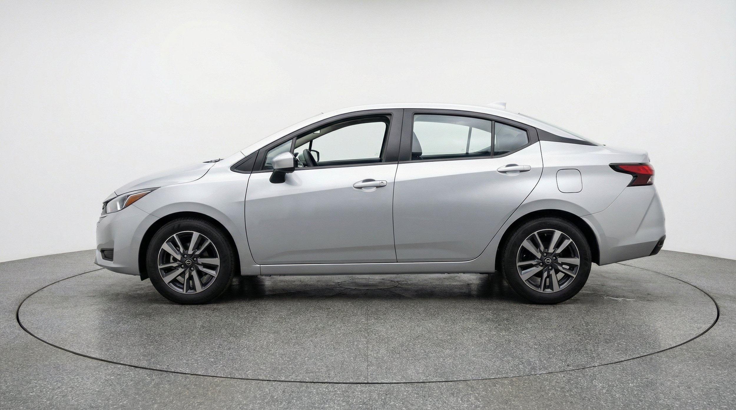 Thumbnail: 2025 Nissan Versa - 5
