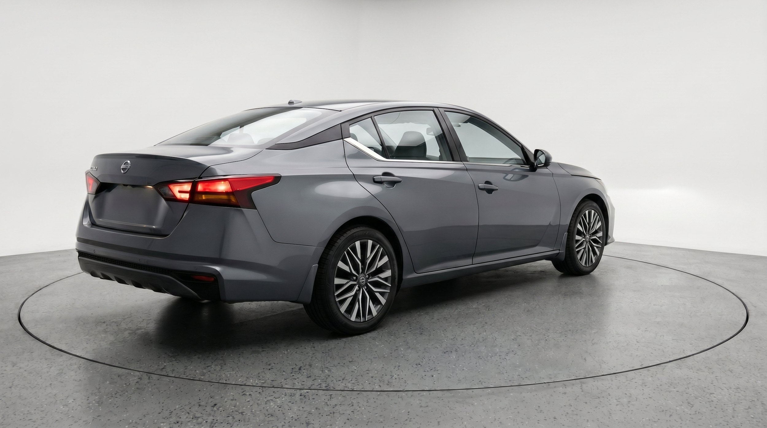 Thumbnail: 2025 Nissan Altima - 9