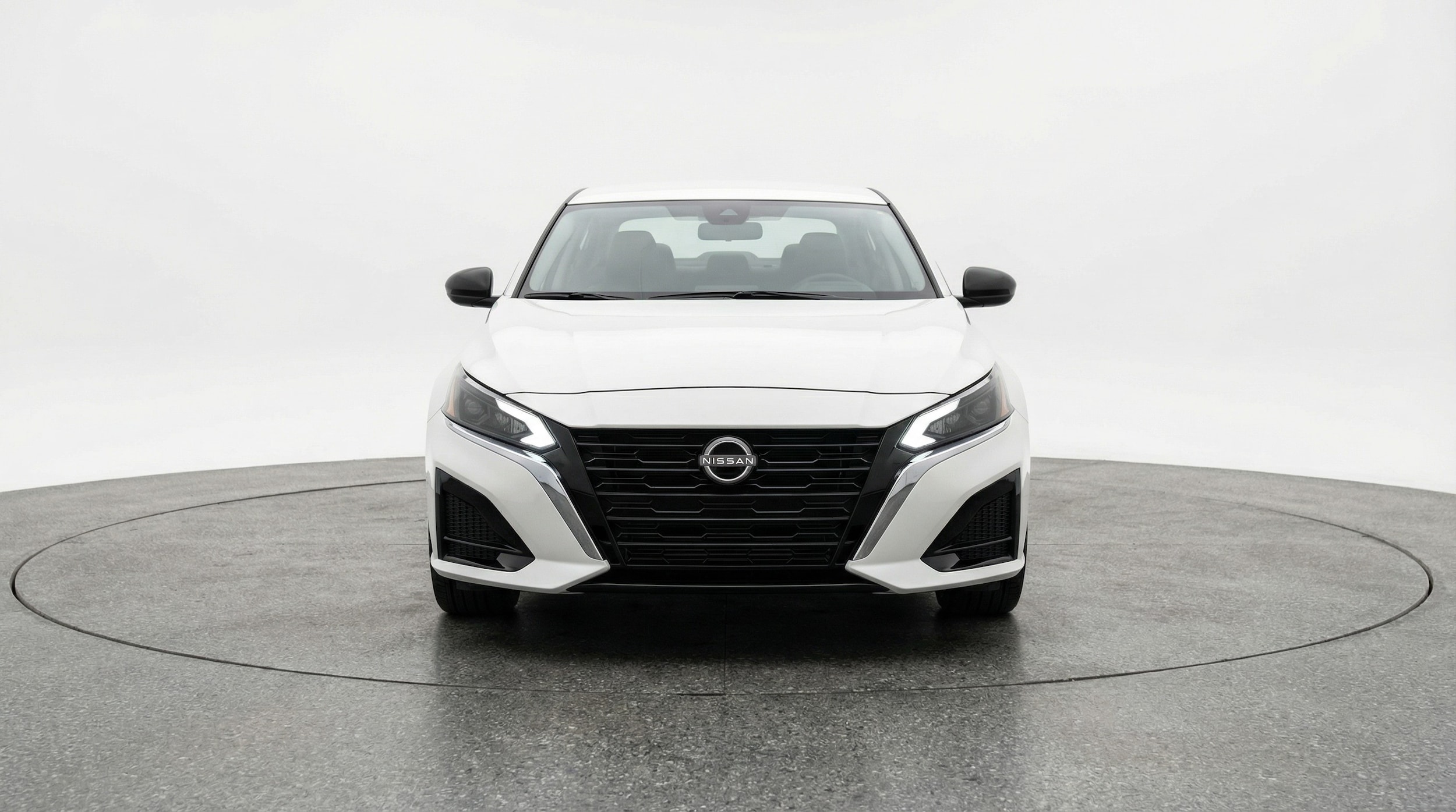 Thumbnail: 2025 Nissan Altima - 2