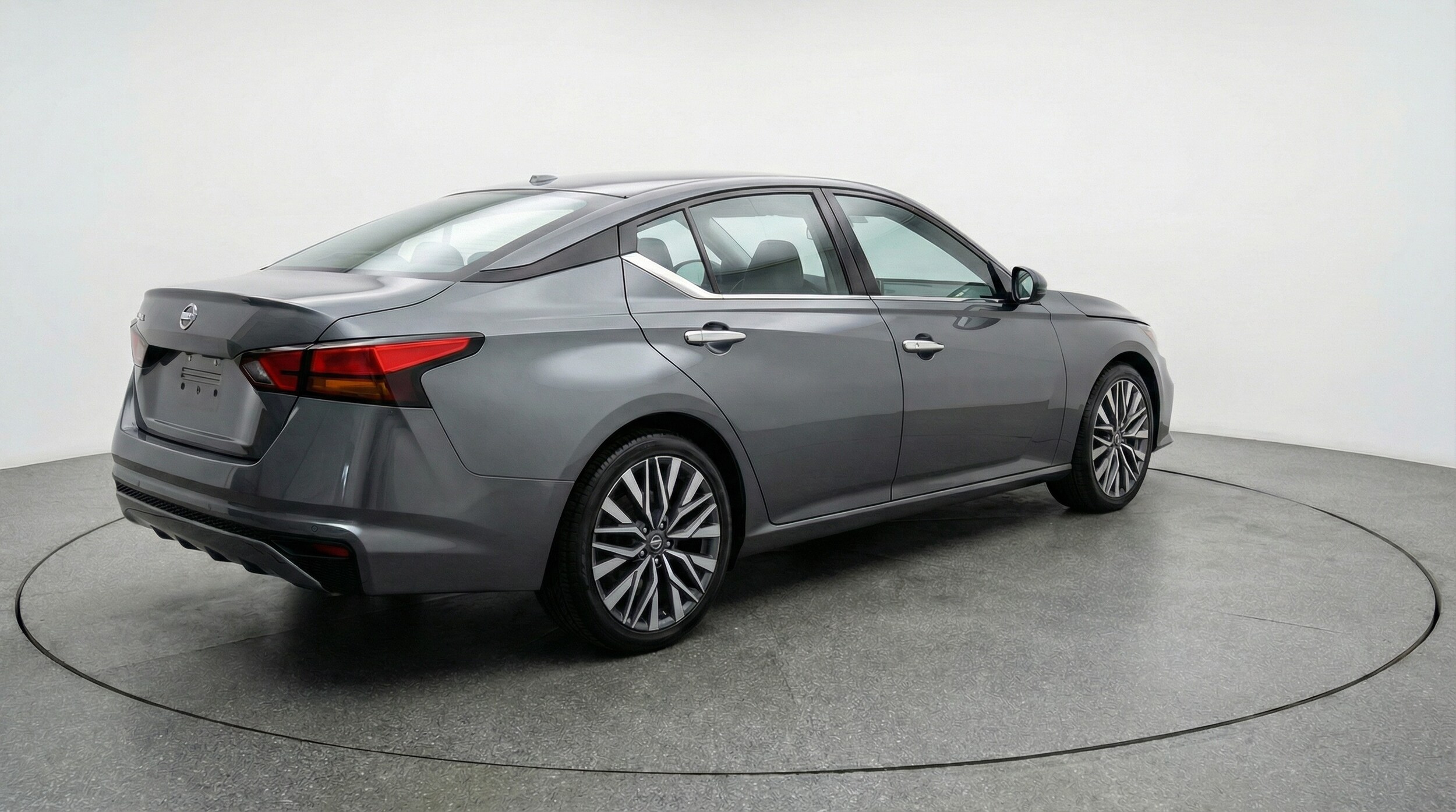 Thumbnail: 2025 Nissan Altima - 7