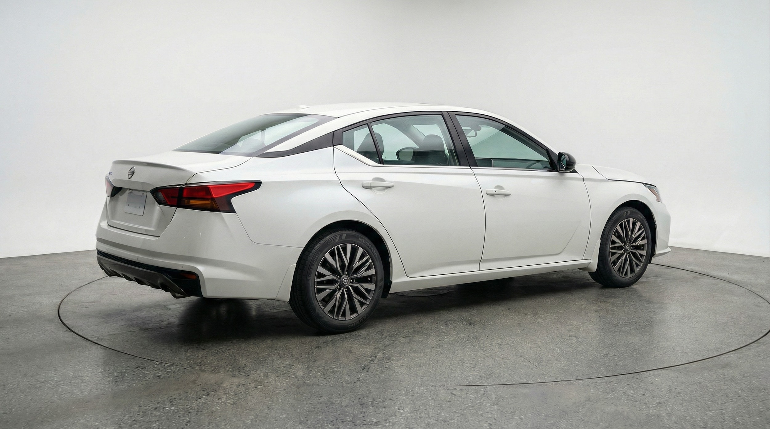 Thumbnail: 2025 Nissan Altima - 7