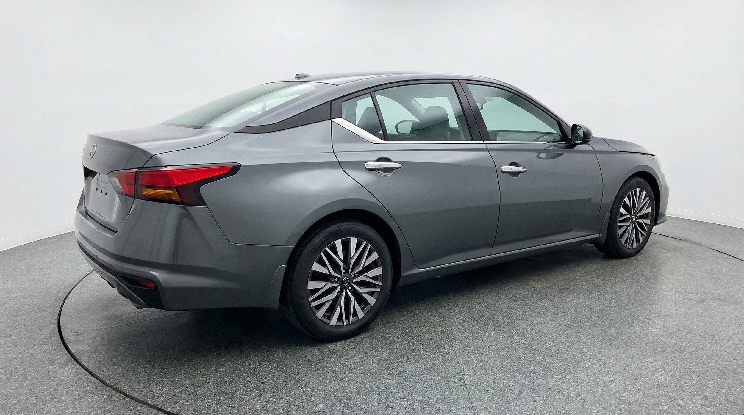 Thumbnail: 2025 Nissan Altima - 7