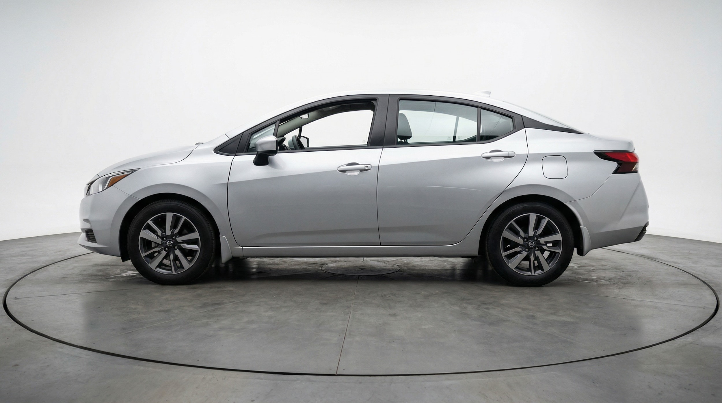 Thumbnail: 2025 Nissan Versa - 4