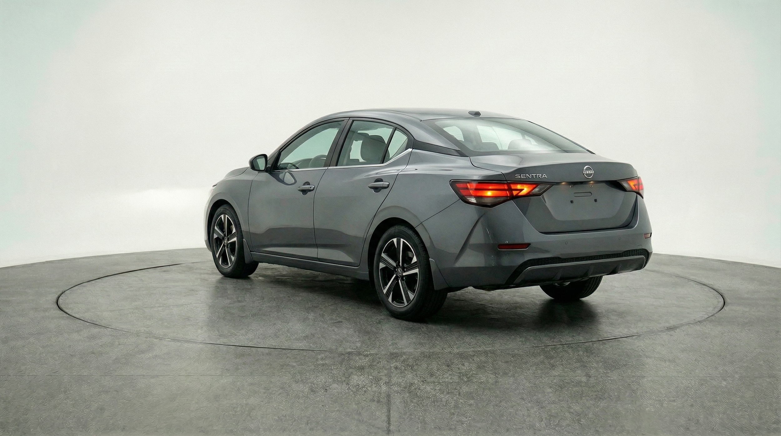 Thumbnail: 2025 Nissan Sentra - 5