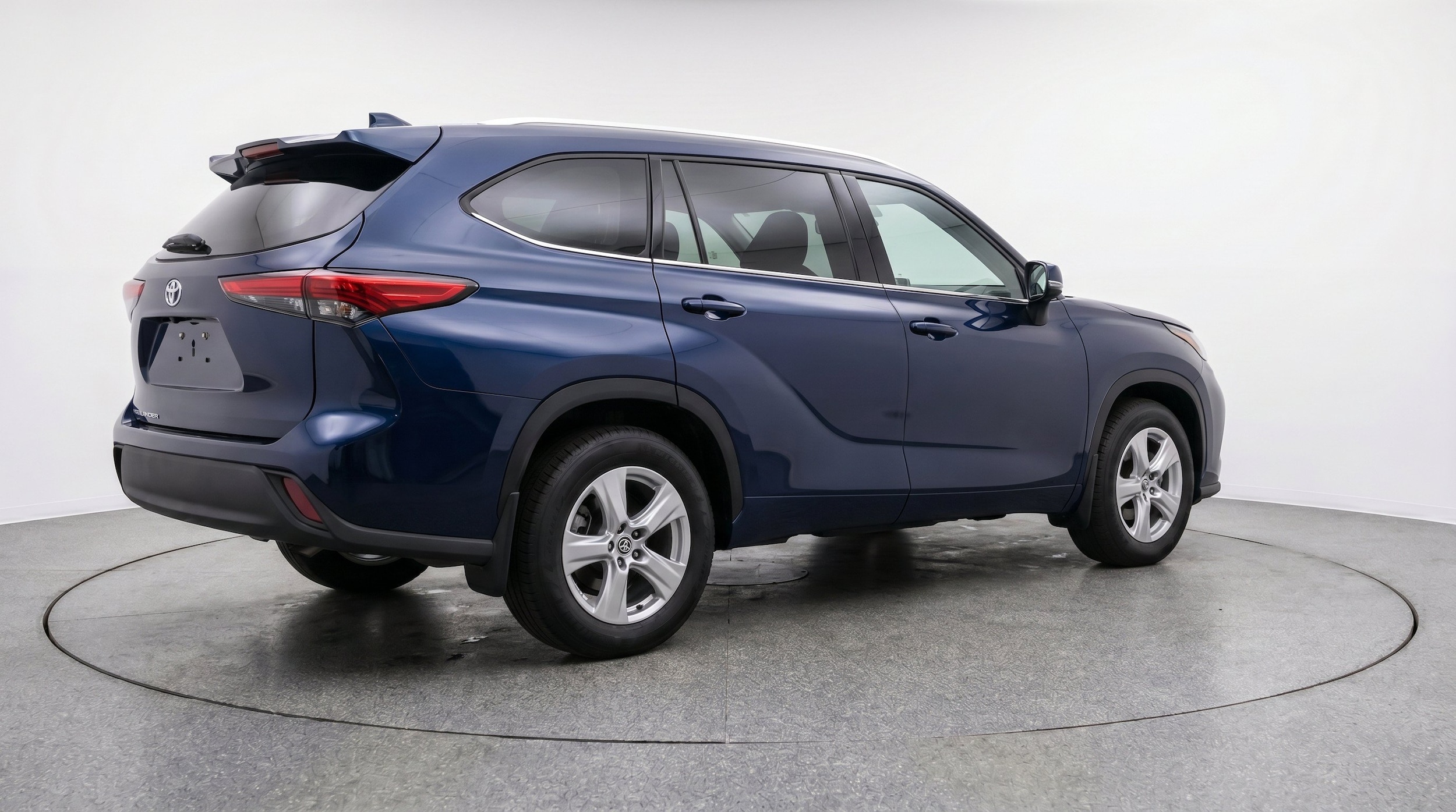 Thumbnail: 2025 Toyota Highlander - 9