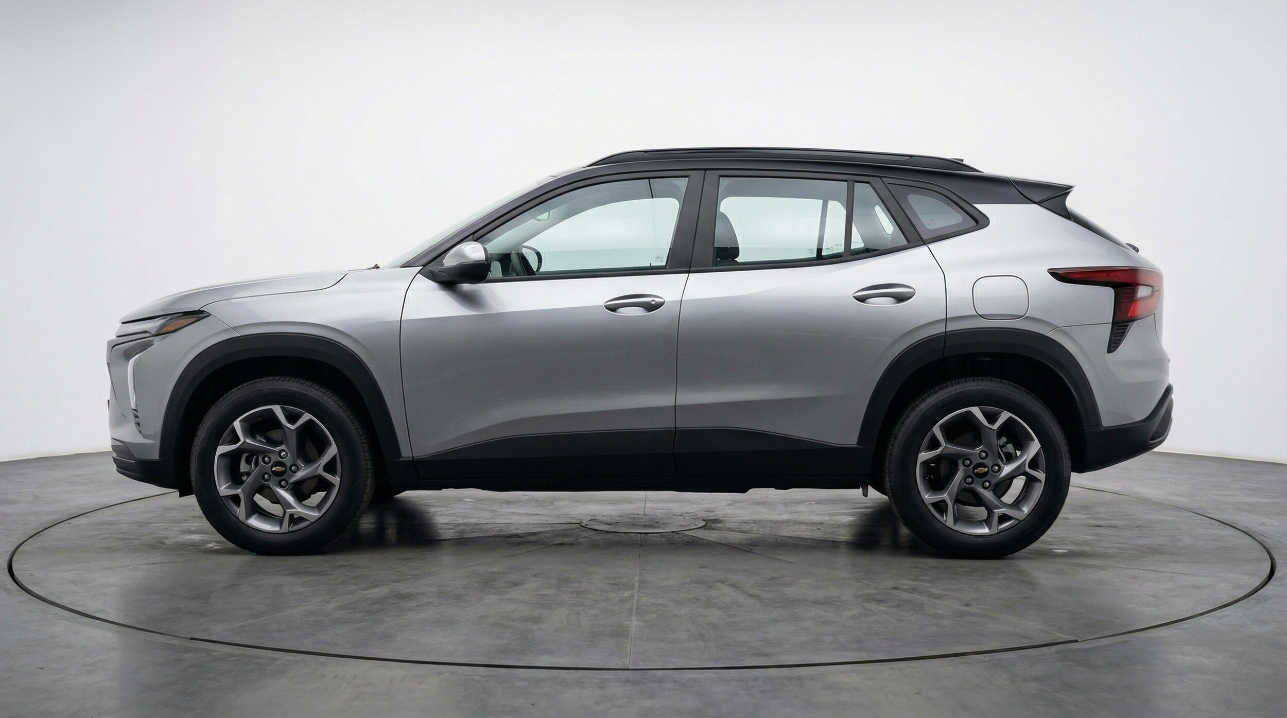 Thumbnail: 2025 Chevrolet Trax - 5