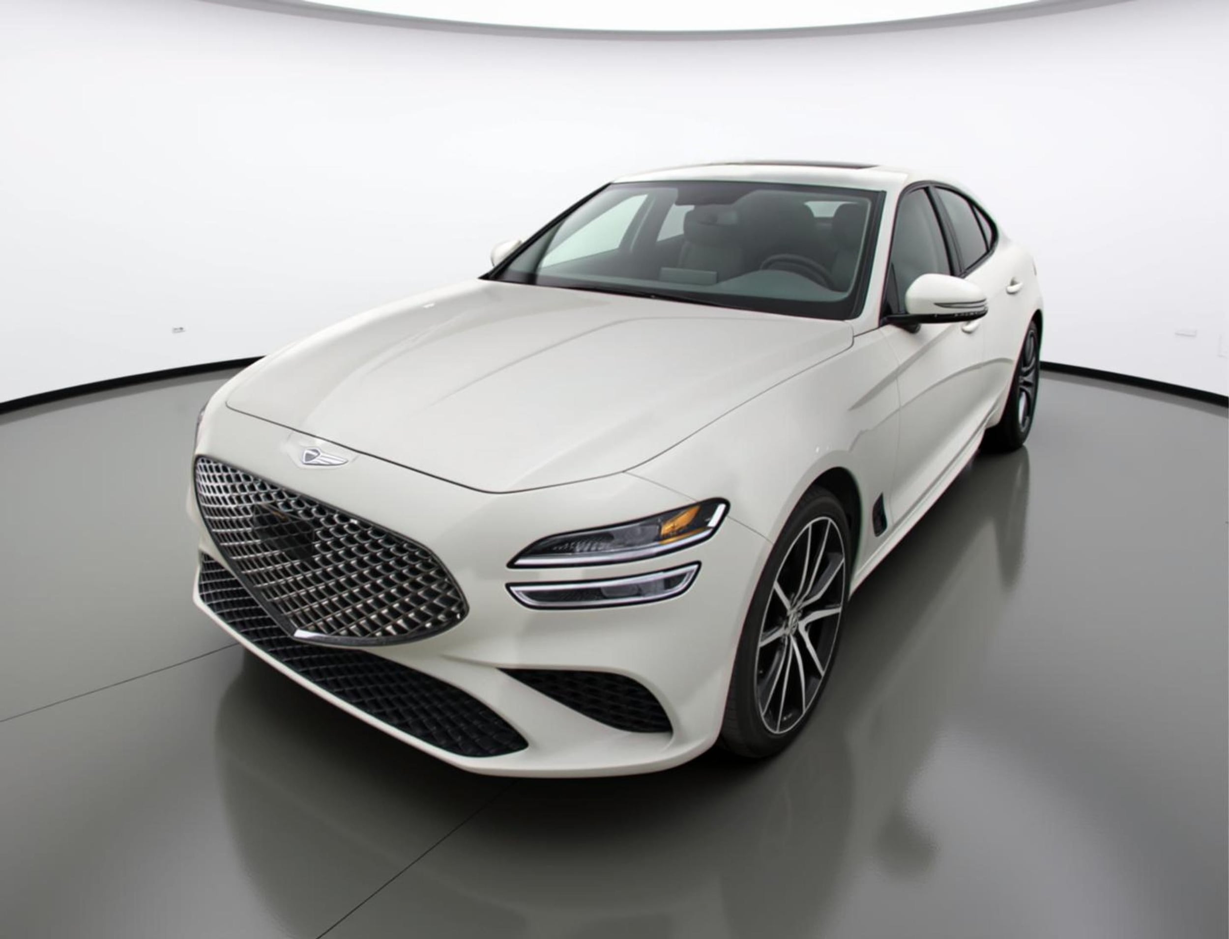Thumbnail: 2025 Genesis G70 - 3