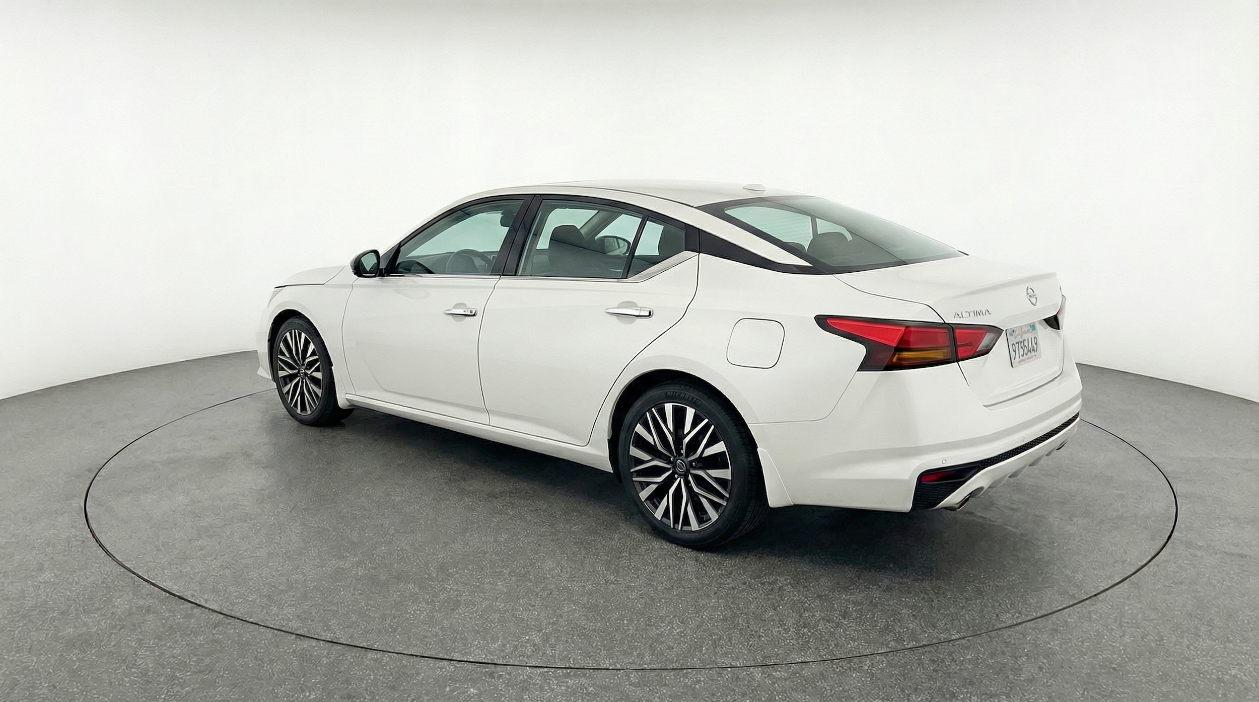 Thumbnail: 2025 Nissan Altima - 5