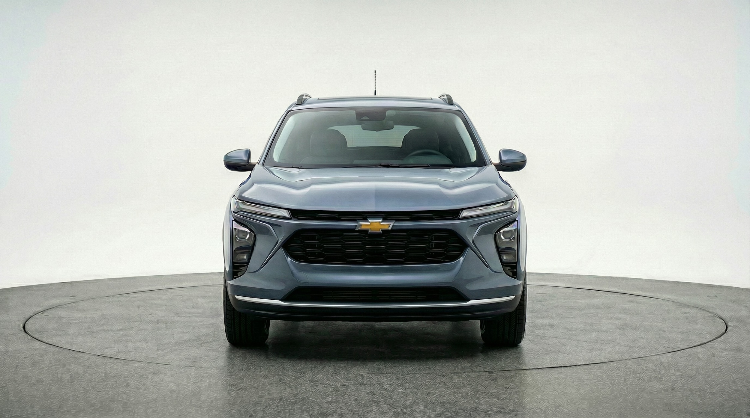 Thumbnail: 2025 Chevrolet Trax - 2