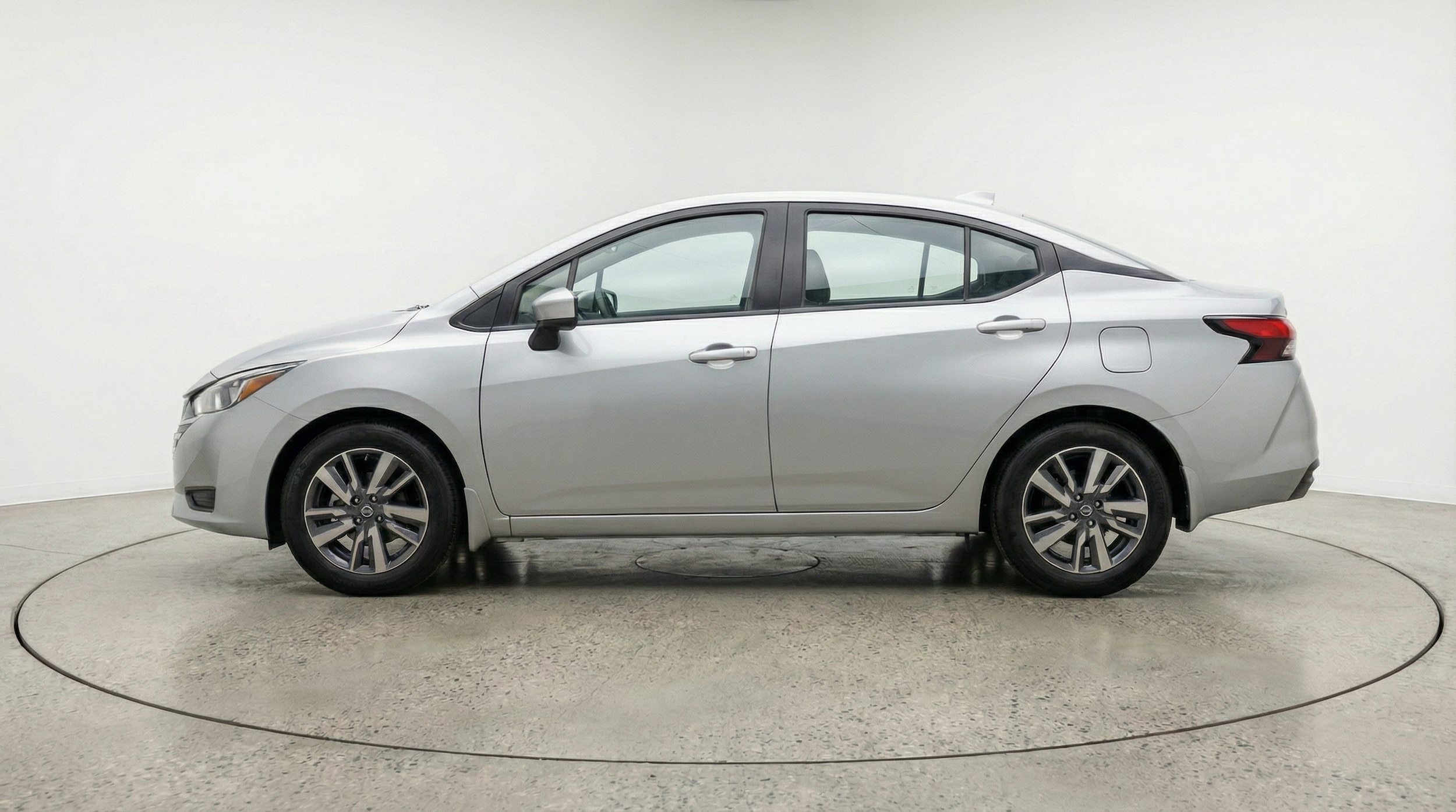 Thumbnail: 2025 Nissan Versa - 4