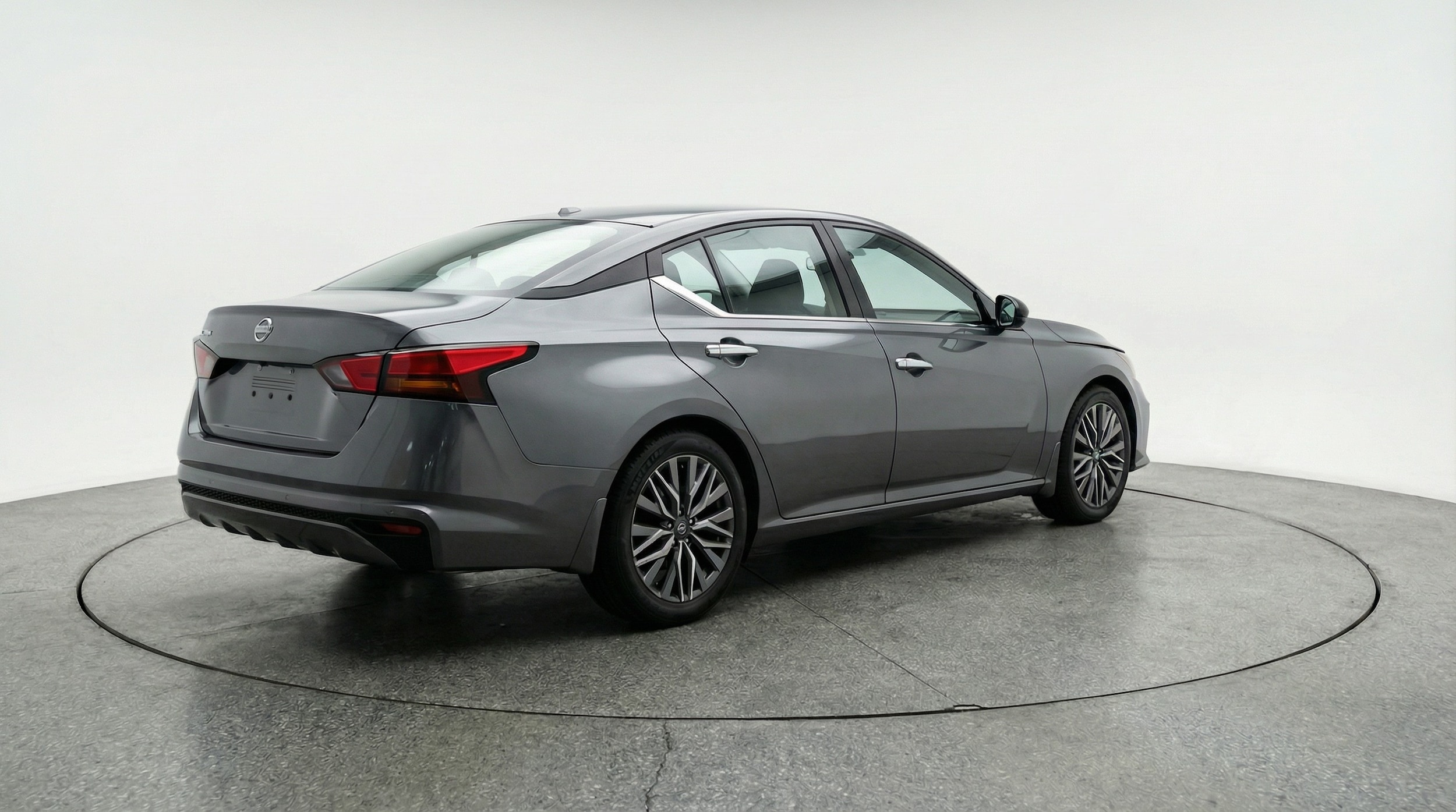 Thumbnail: 2025 Nissan Altima - 7