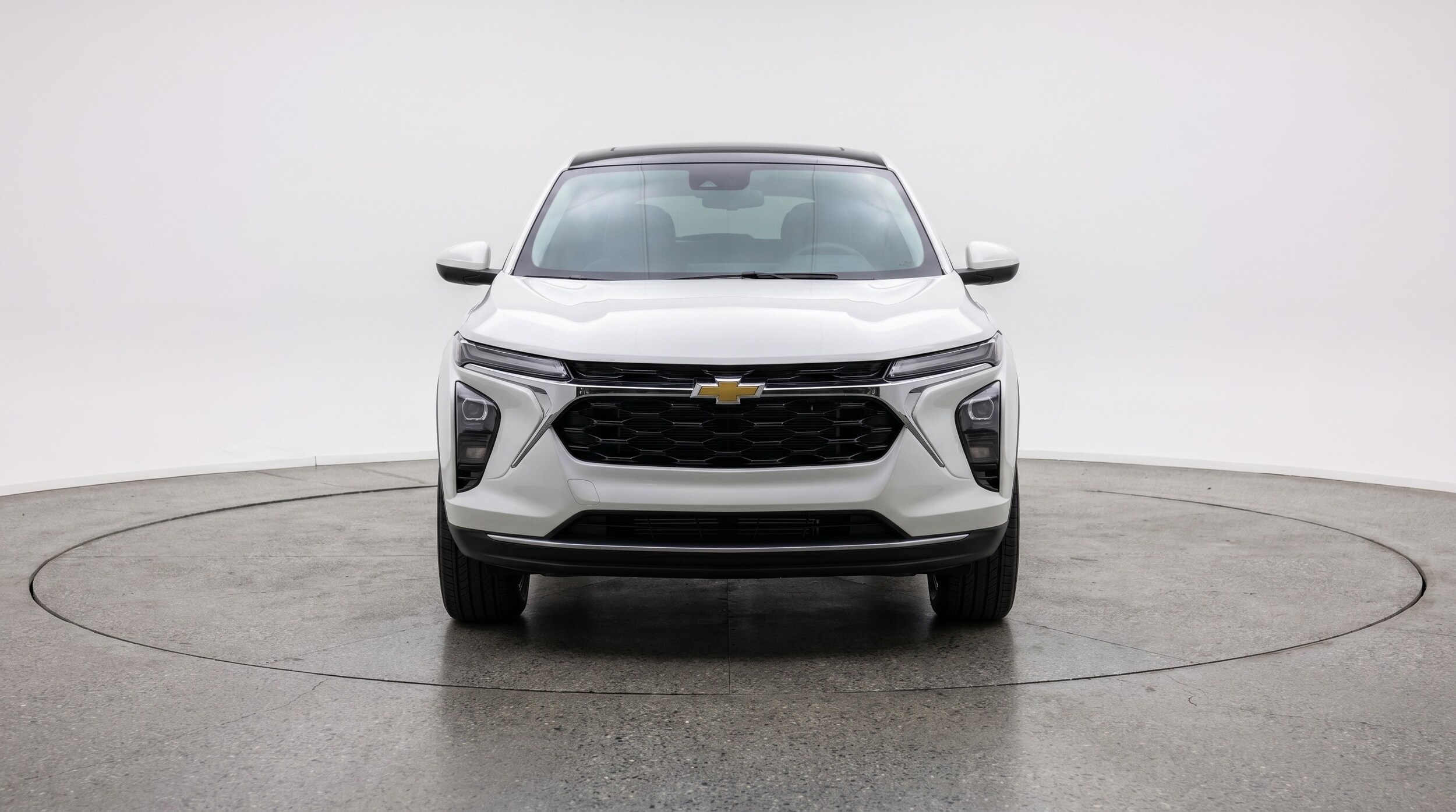 Thumbnail: 2025 Chevrolet Trax - 2