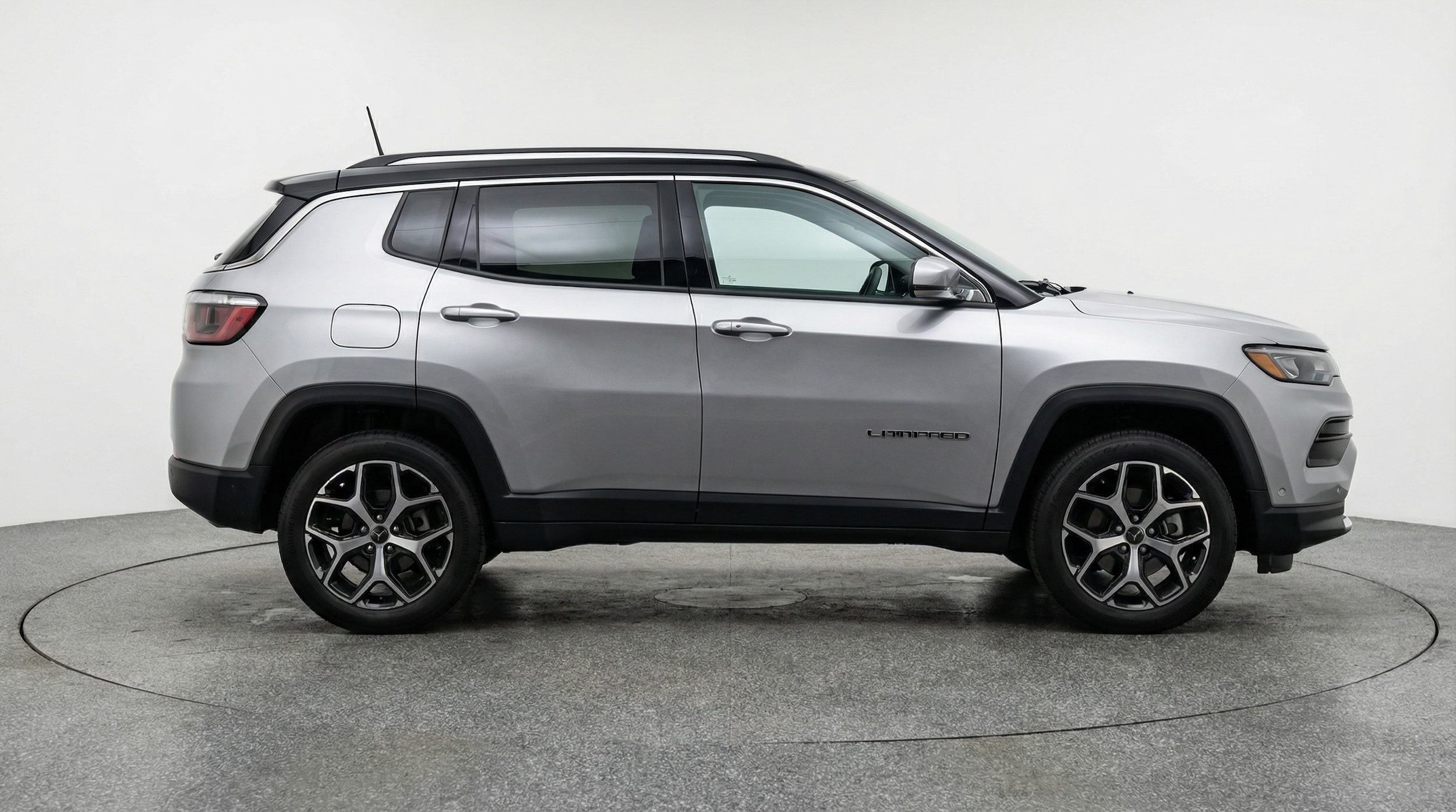 Thumbnail: 2025 Jeep Compass - 8