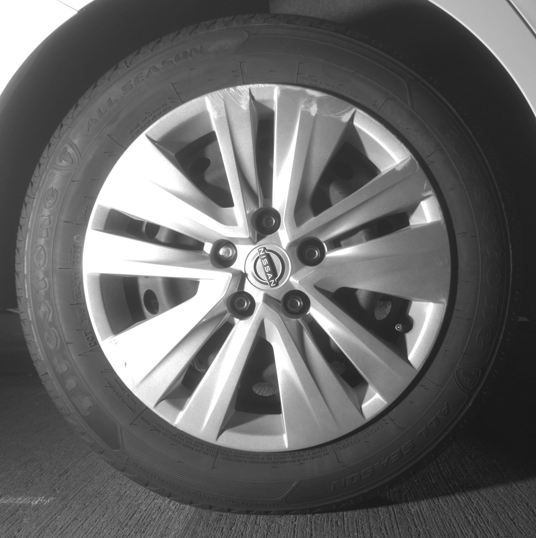 Thumbnail: 2025 Nissan Sentra - 12