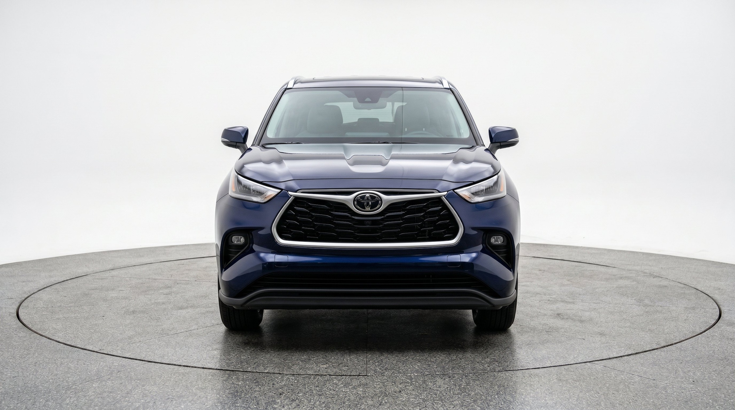 Thumbnail: 2025 Toyota Highlander - 2