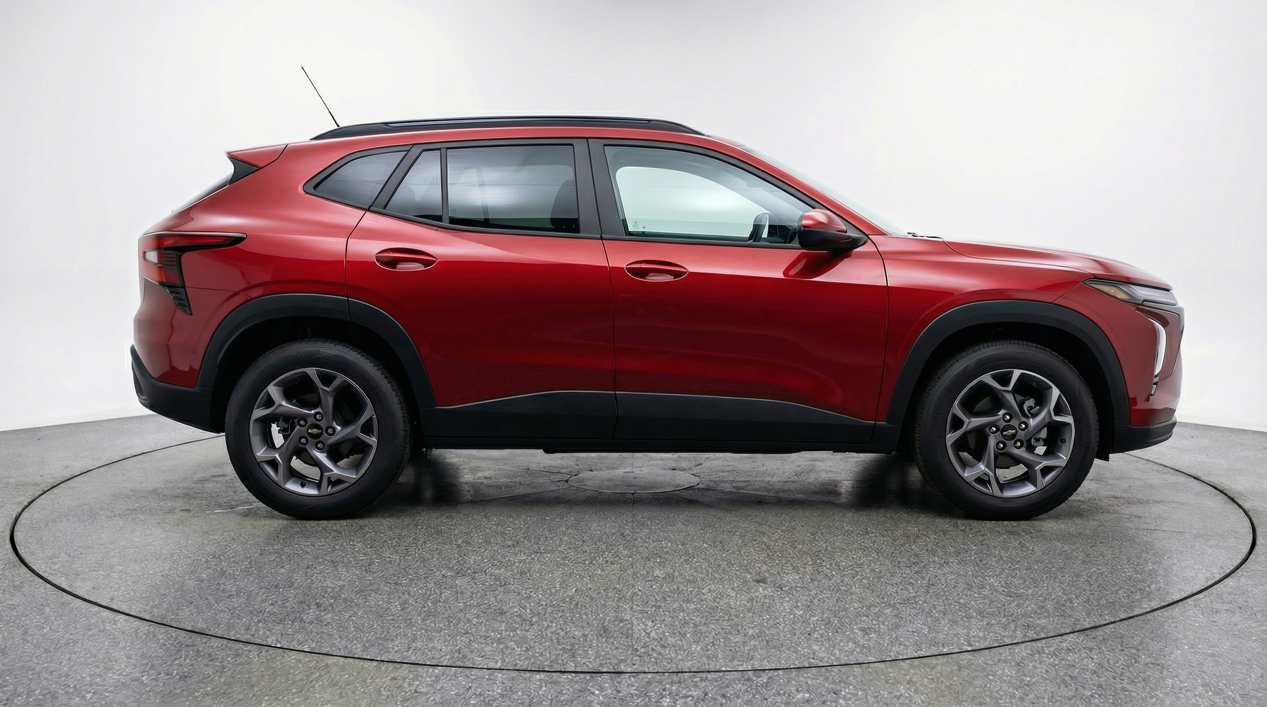 Thumbnail: 2025 Chevrolet Trax - 8