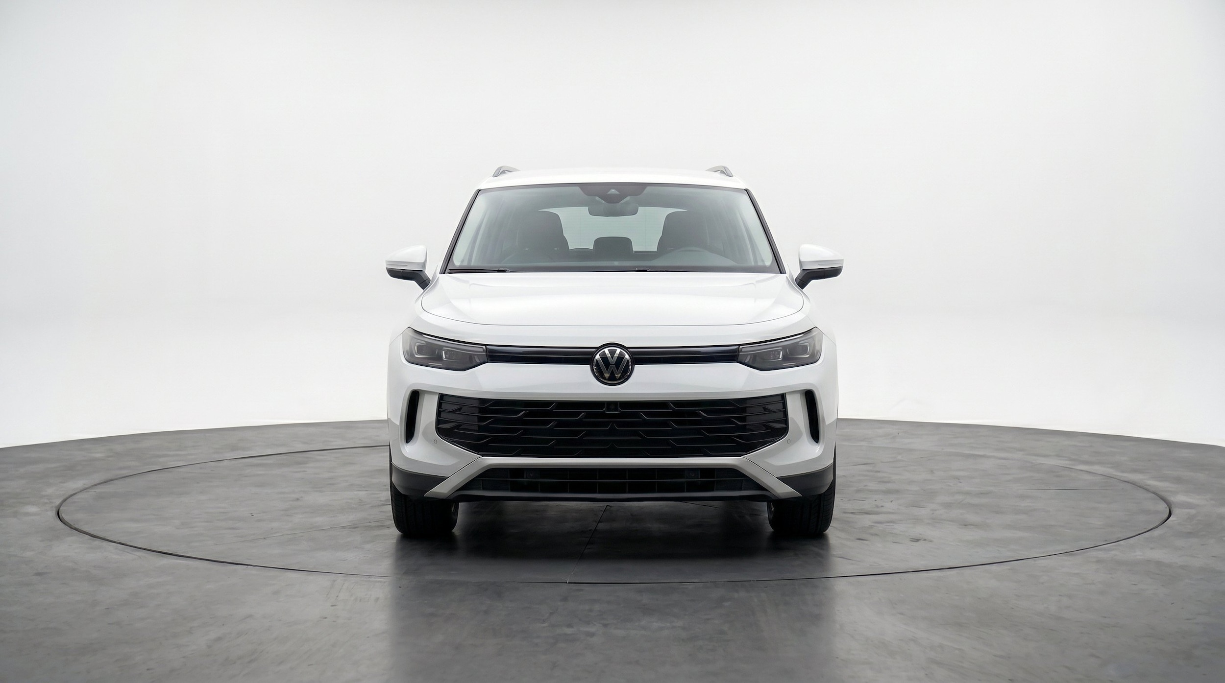 Thumbnail: 2026 Volkswagen Tiguan - 2