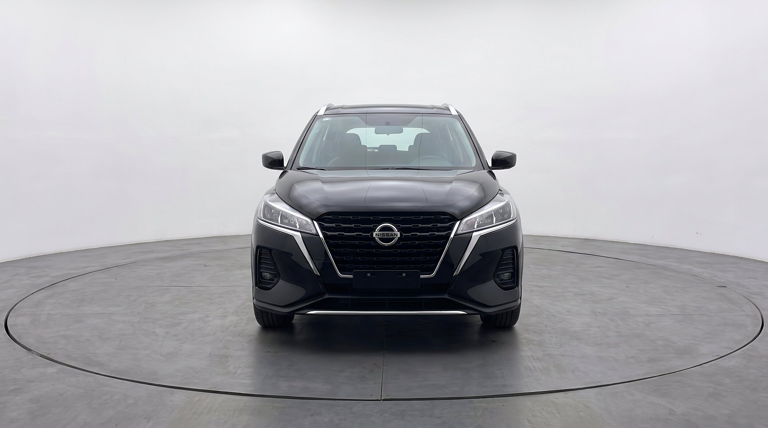 Thumbnail: 2026 Nissan Kicks - 2