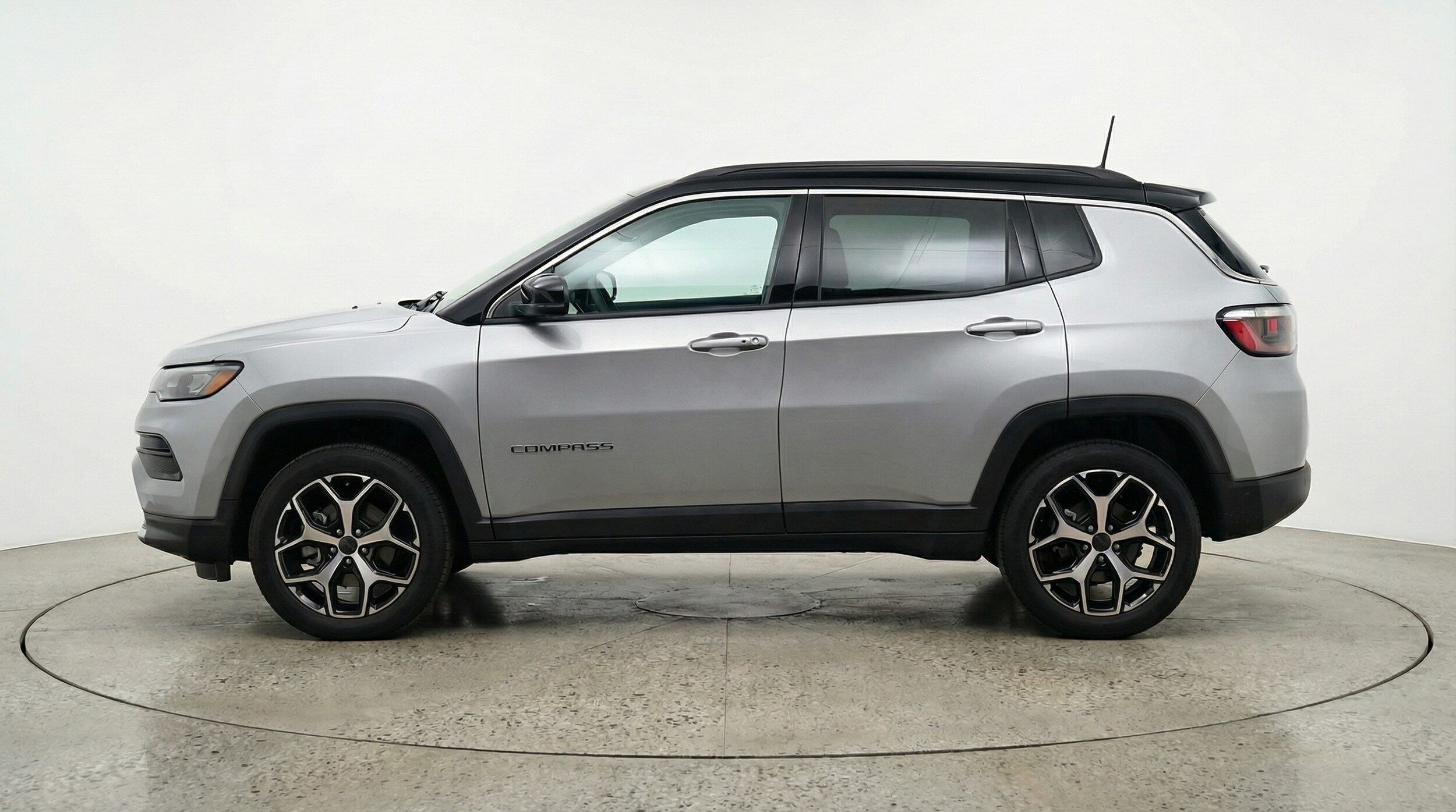 Thumbnail: 2025 Jeep Compass - 4