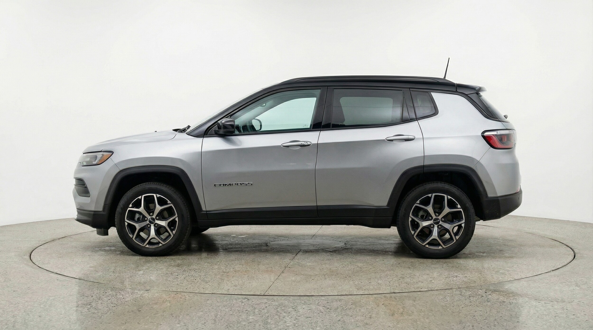 Thumbnail: 2025 Jeep Compass - 4