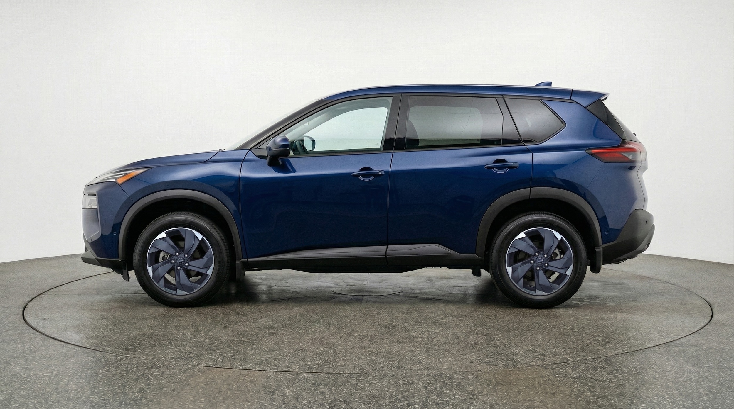 Thumbnail: 2025 Nissan Rogue - 4