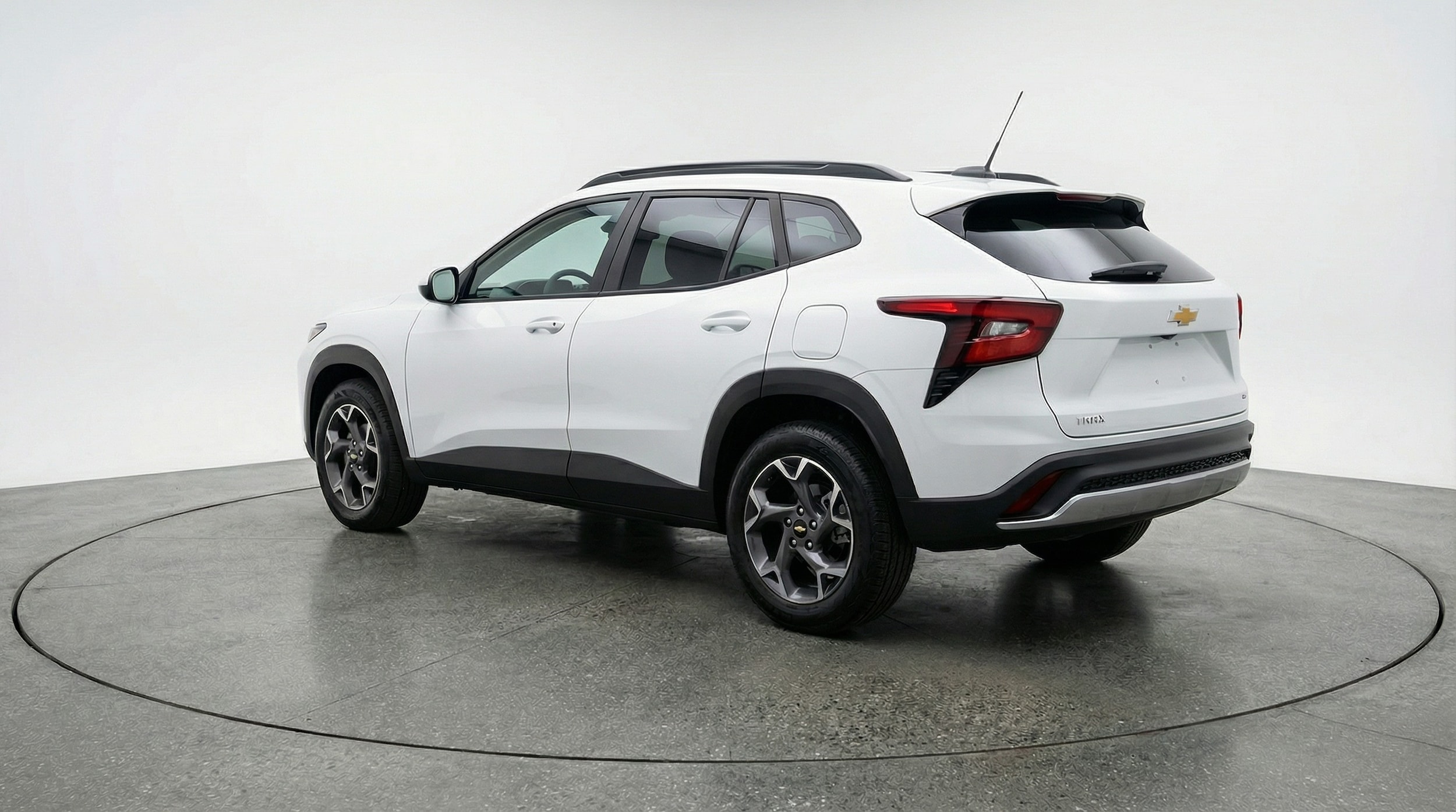 Thumbnail: 2025 Chevrolet Trax - 5