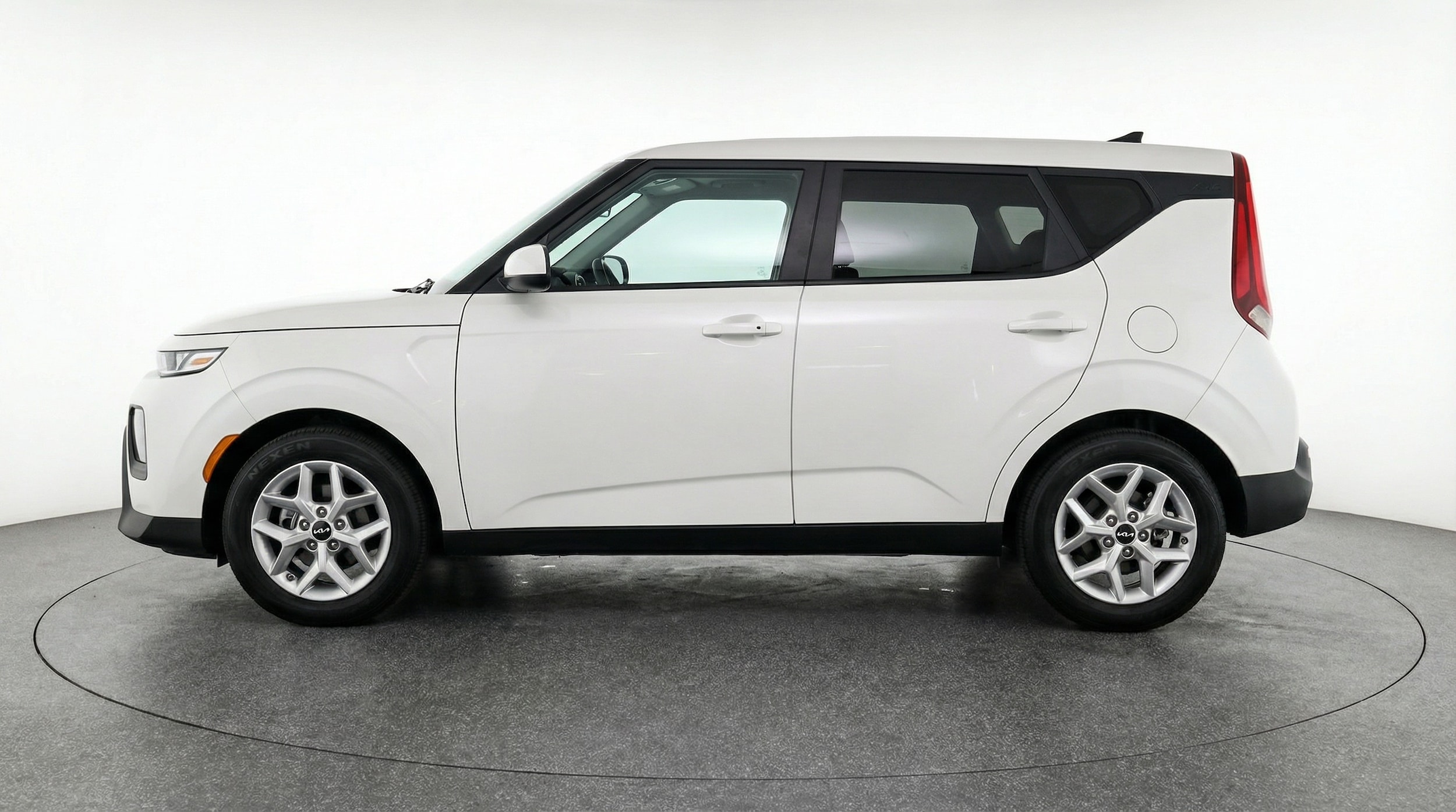 Thumbnail: 2025 Kia Soul - 4