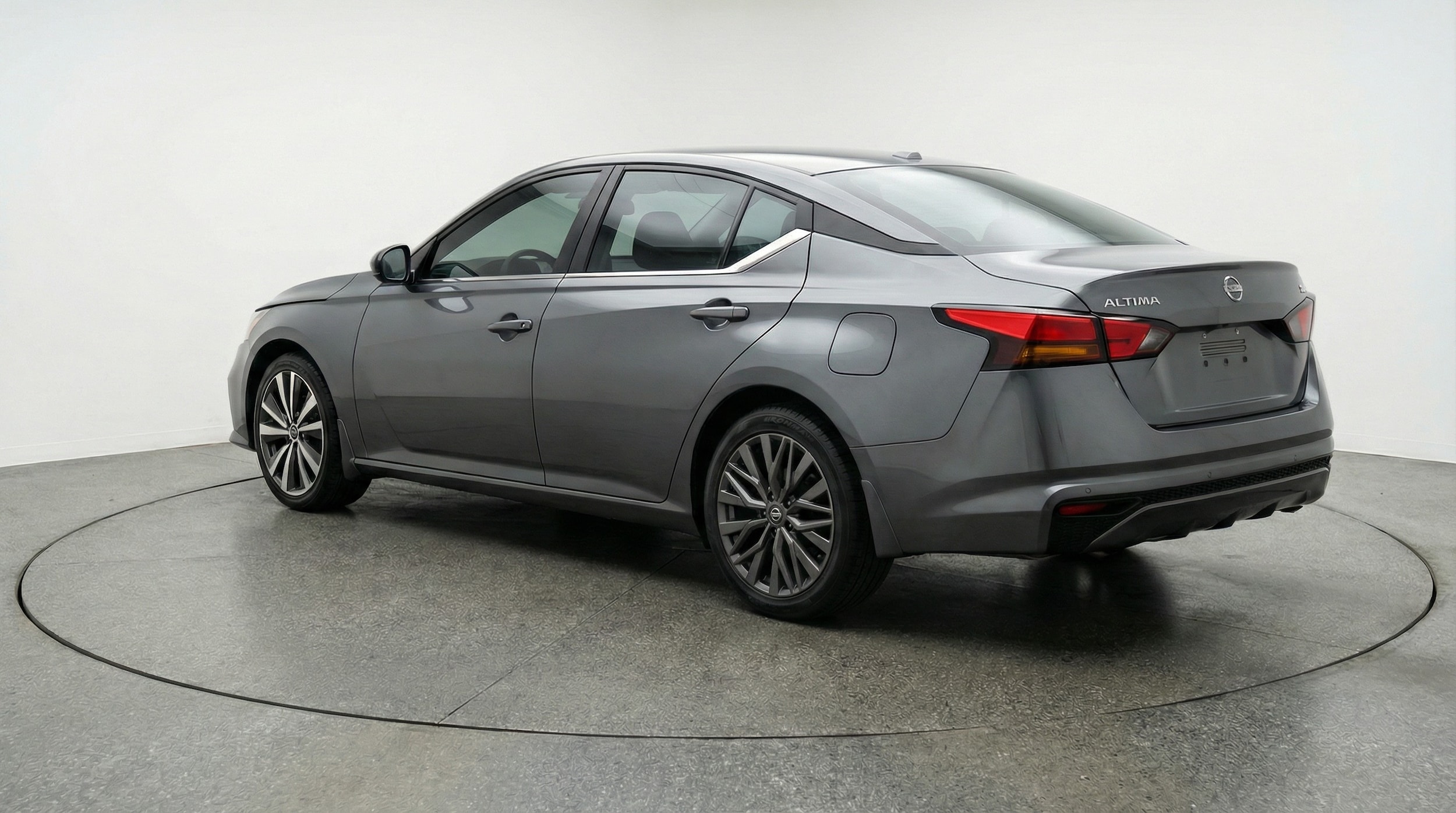 Thumbnail: 2025 Nissan Altima - 5