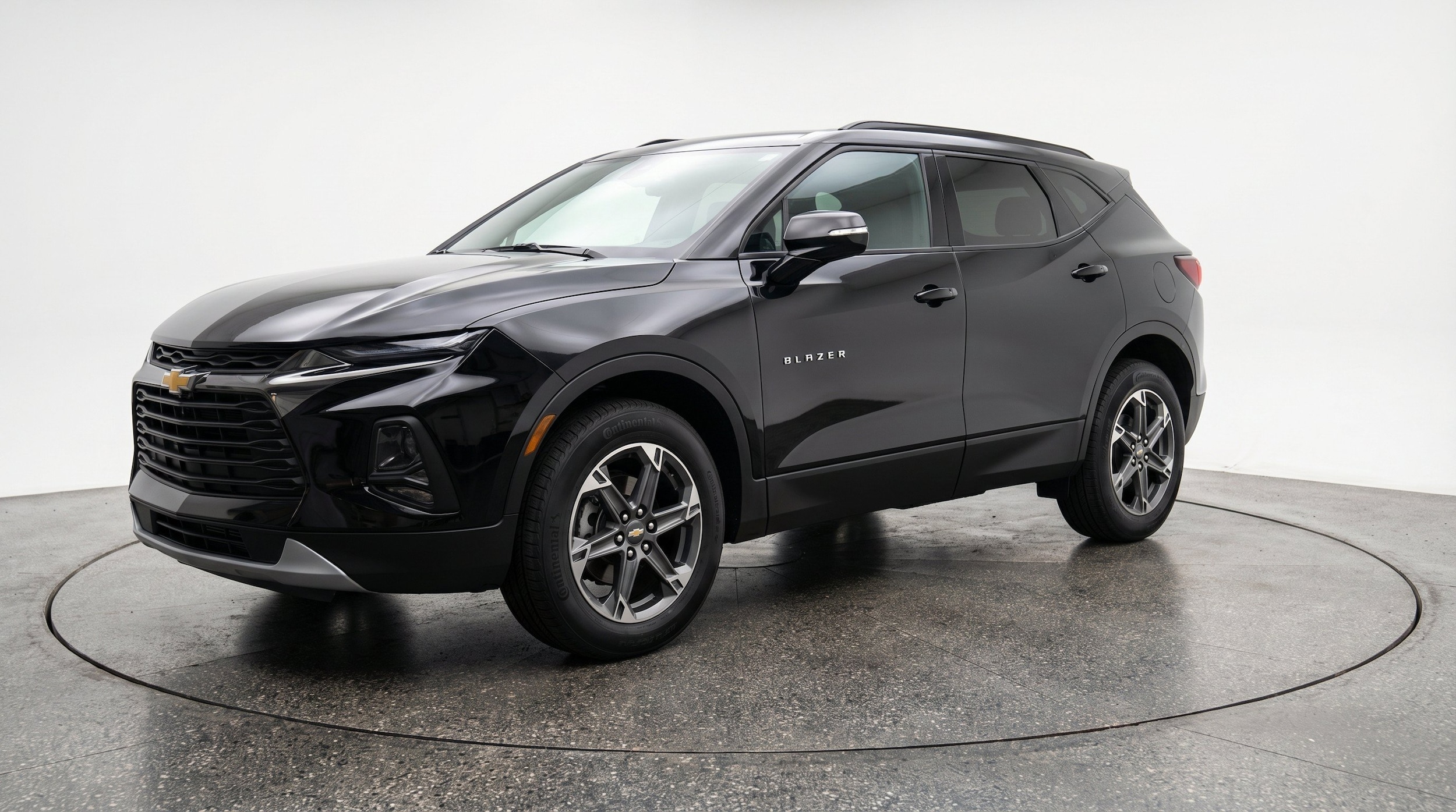 Thumbnail: 2026 Chevrolet Blazer - 3