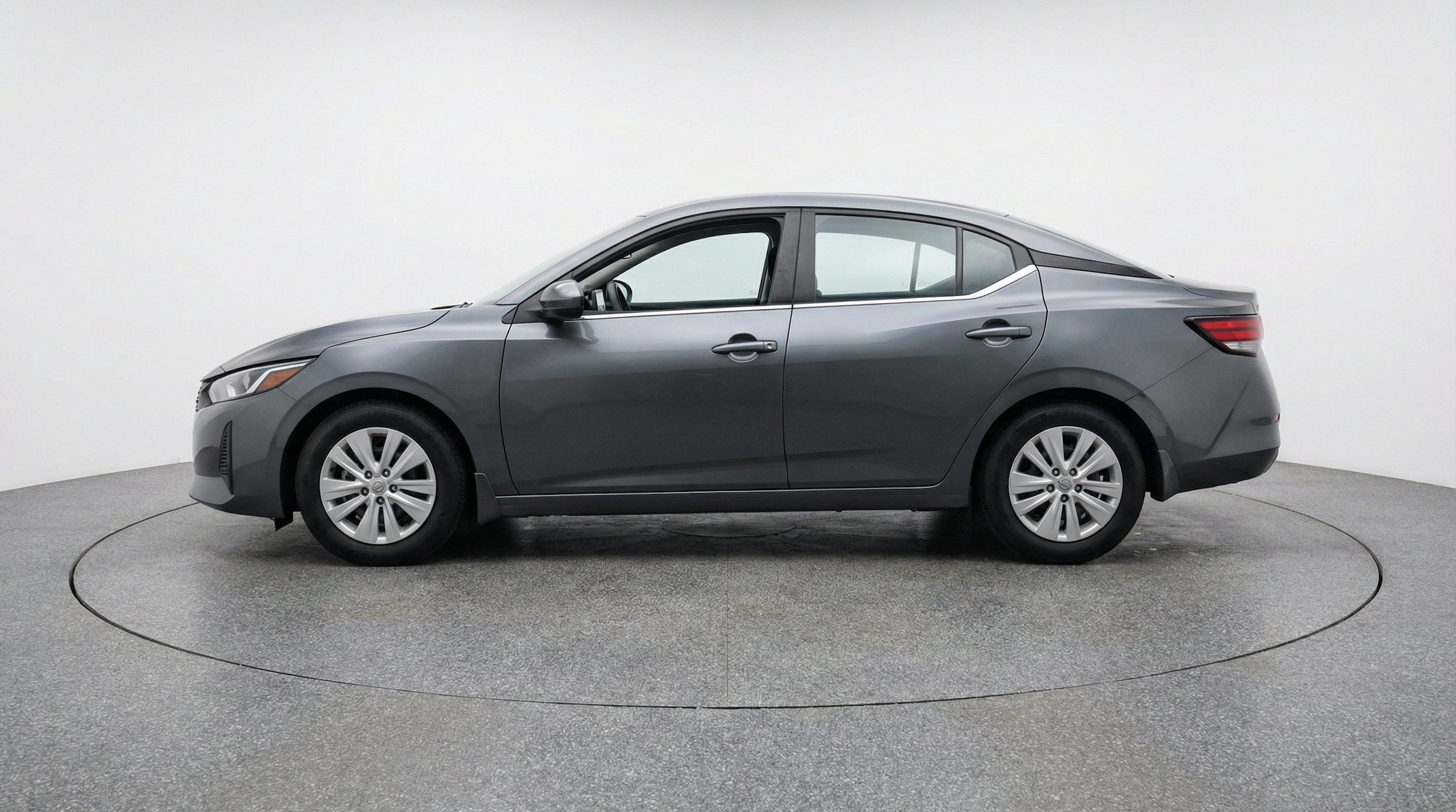 Thumbnail: 2025 Nissan Sentra - 5