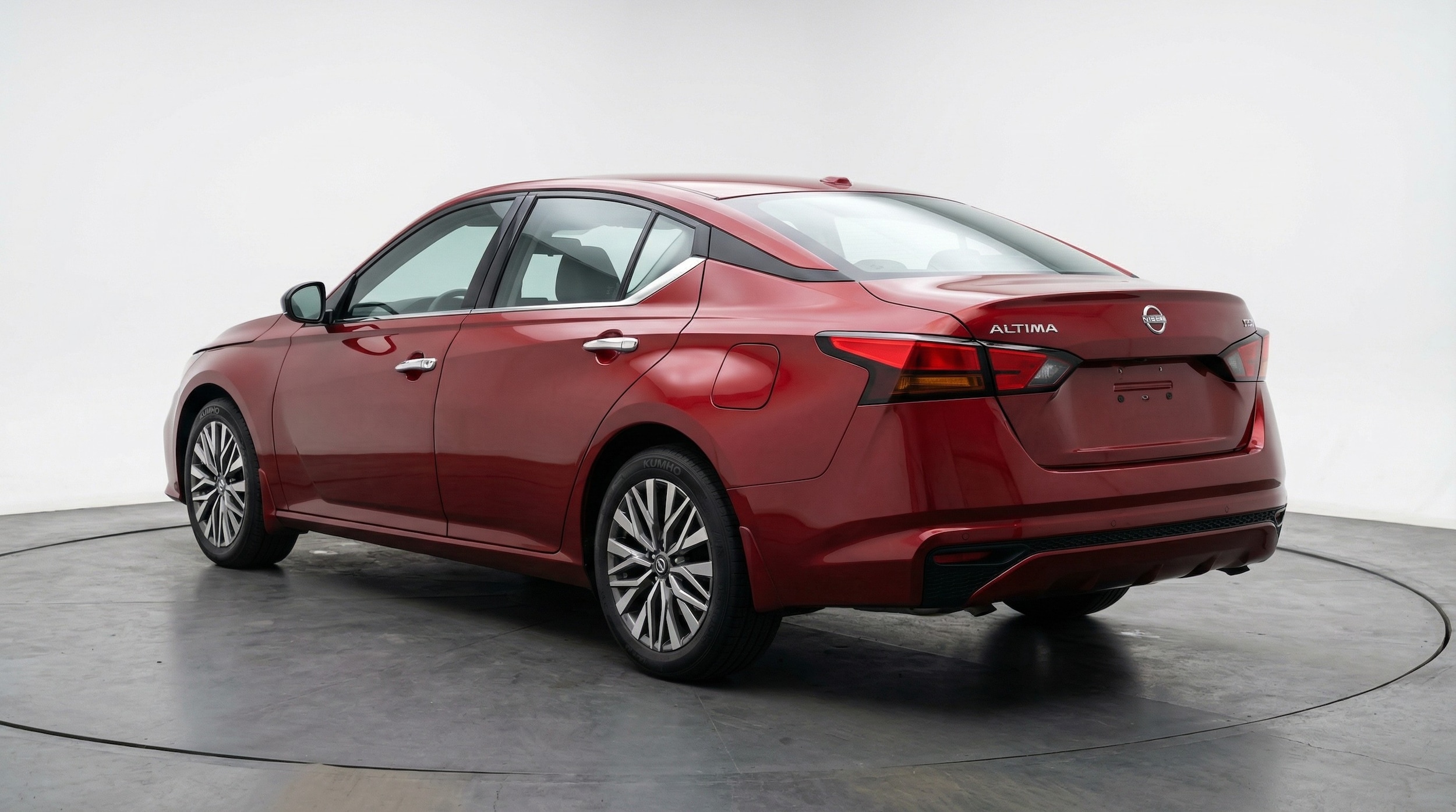 Thumbnail: 2025 Nissan Altima - 5