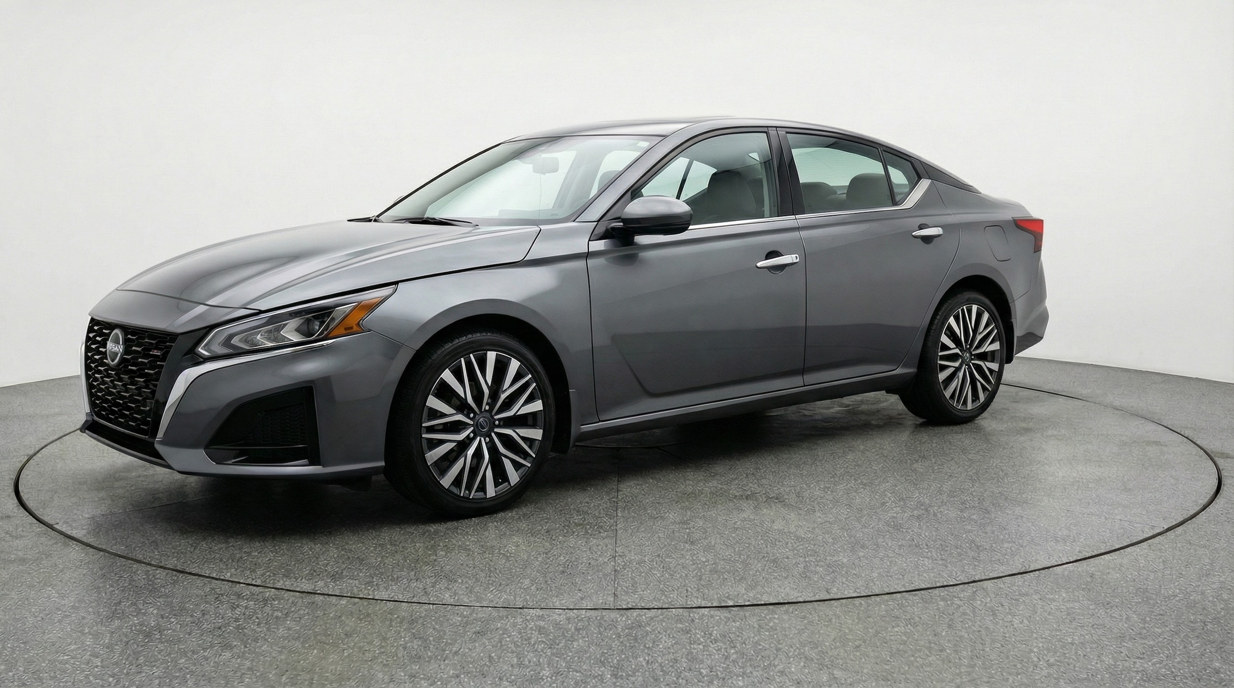 Thumbnail: 2025 Nissan Altima - 3