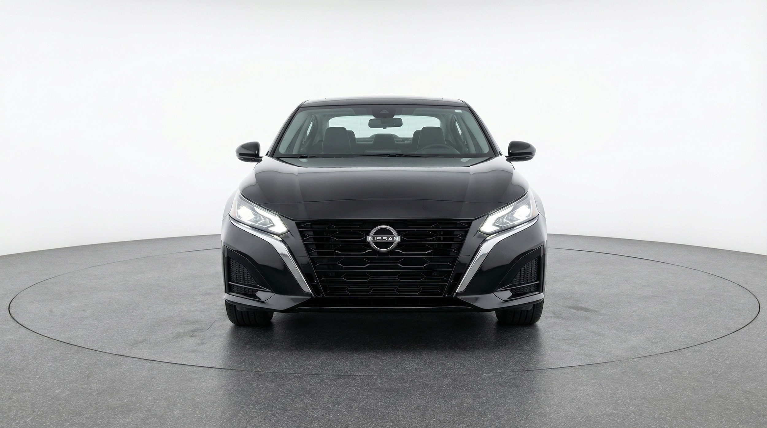 Thumbnail: 2025 Nissan Altima - 2