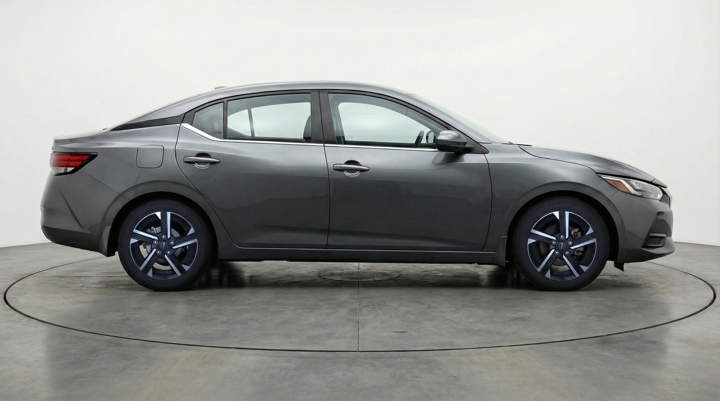 Thumbnail: 2025 Nissan Sentra - 11