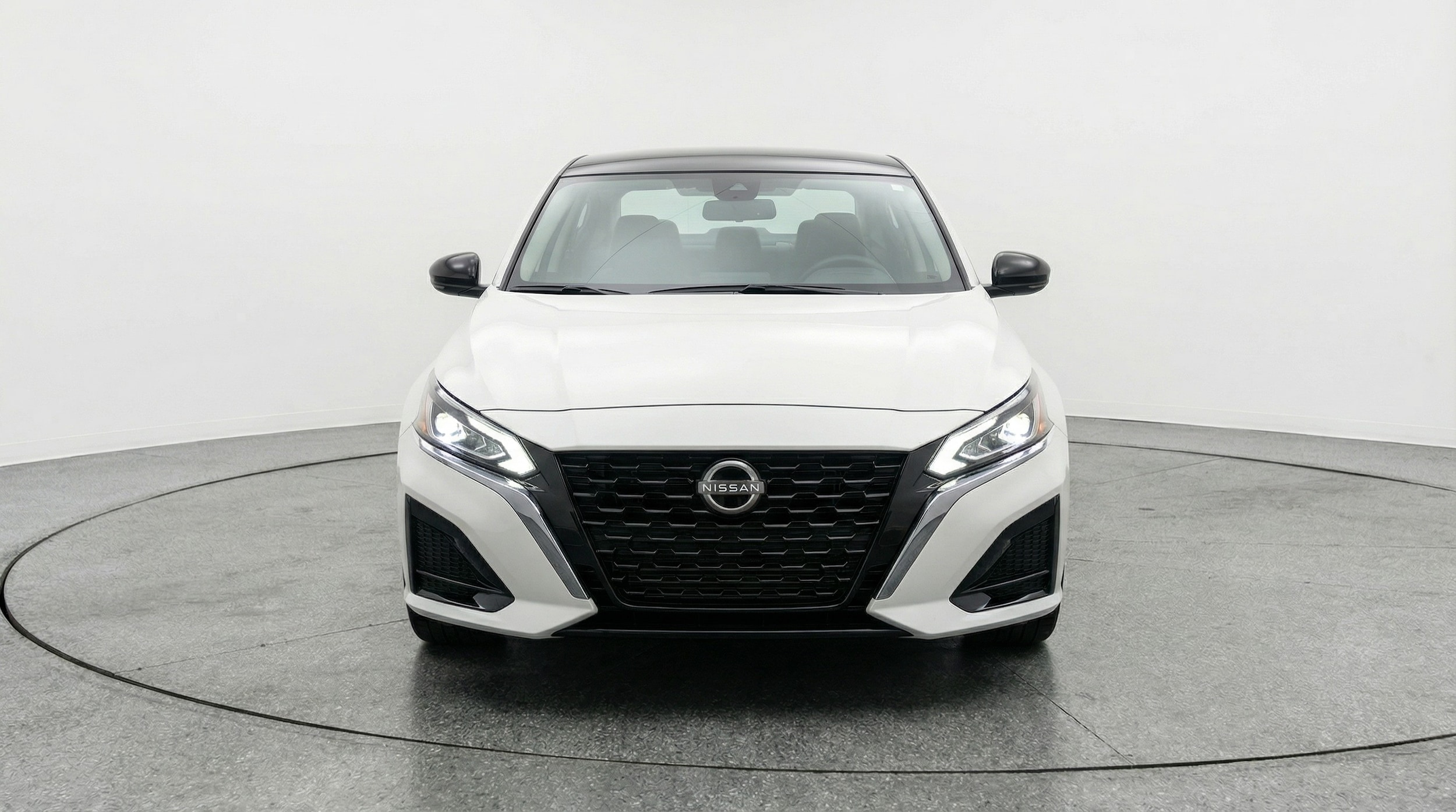 Thumbnail: 2025 Nissan Altima - 2