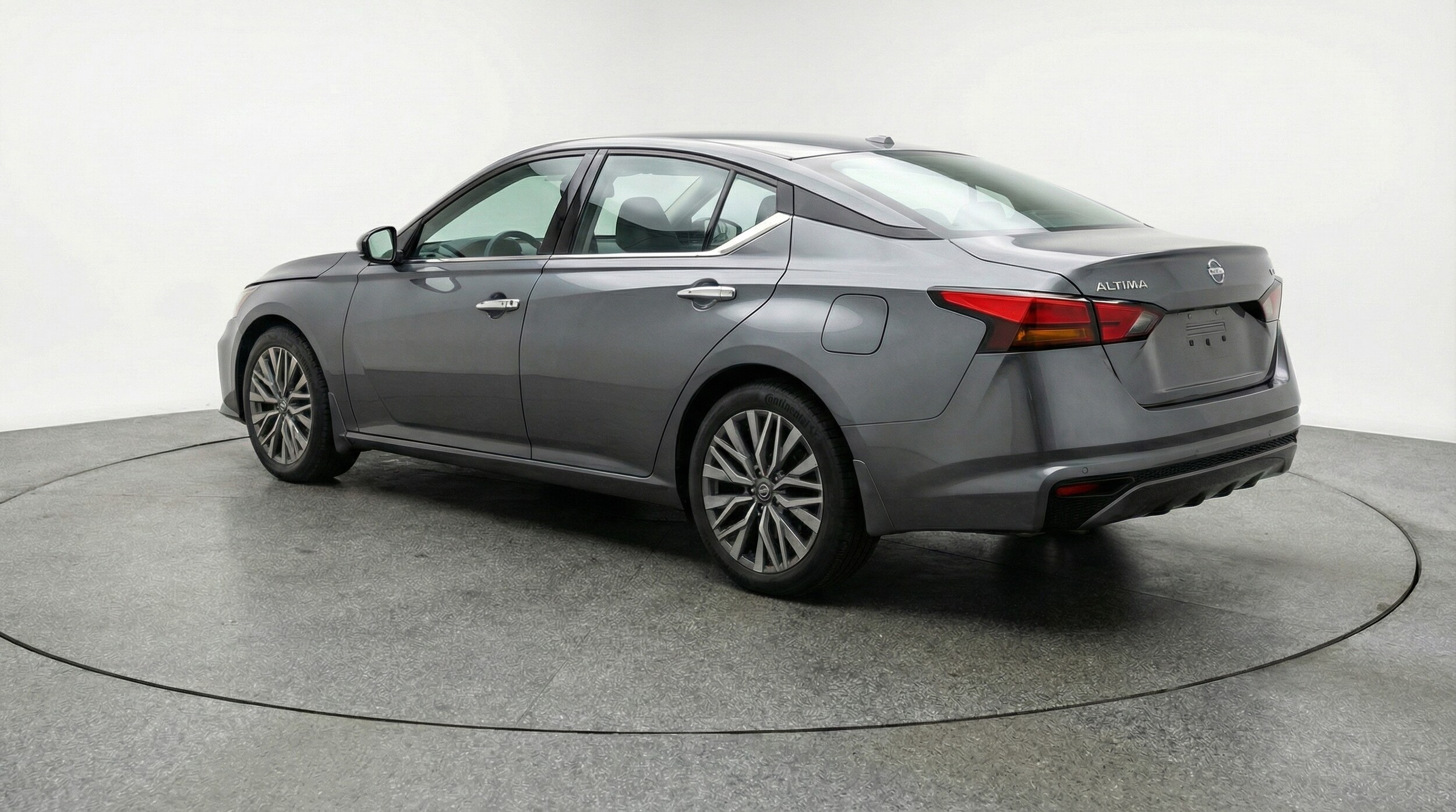 Thumbnail: 2025 Nissan Altima - 5