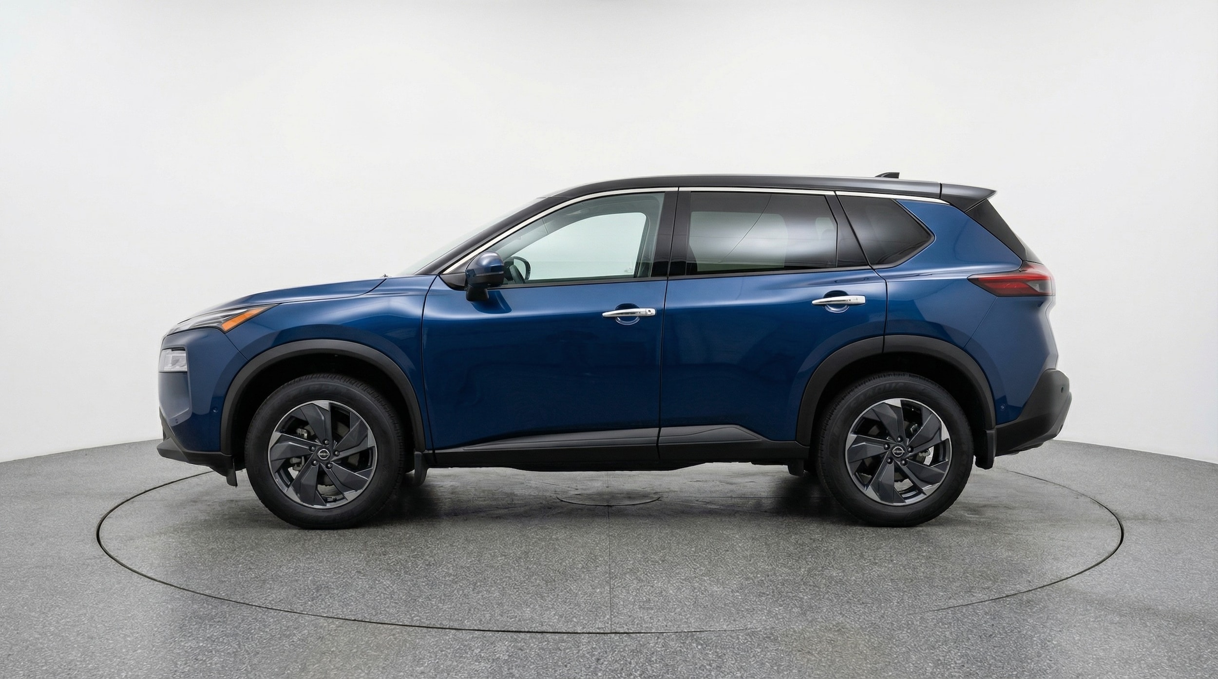 Thumbnail: 2025 Nissan Rogue - 4