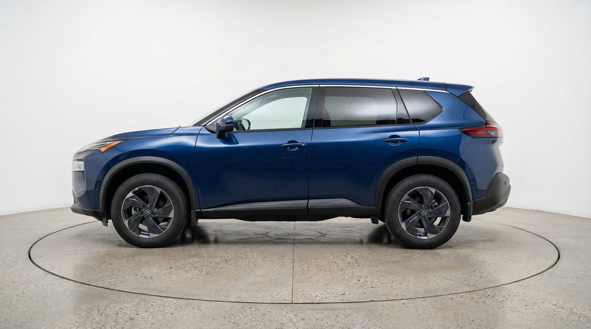 Thumbnail: 2025 Nissan Rogue - 4