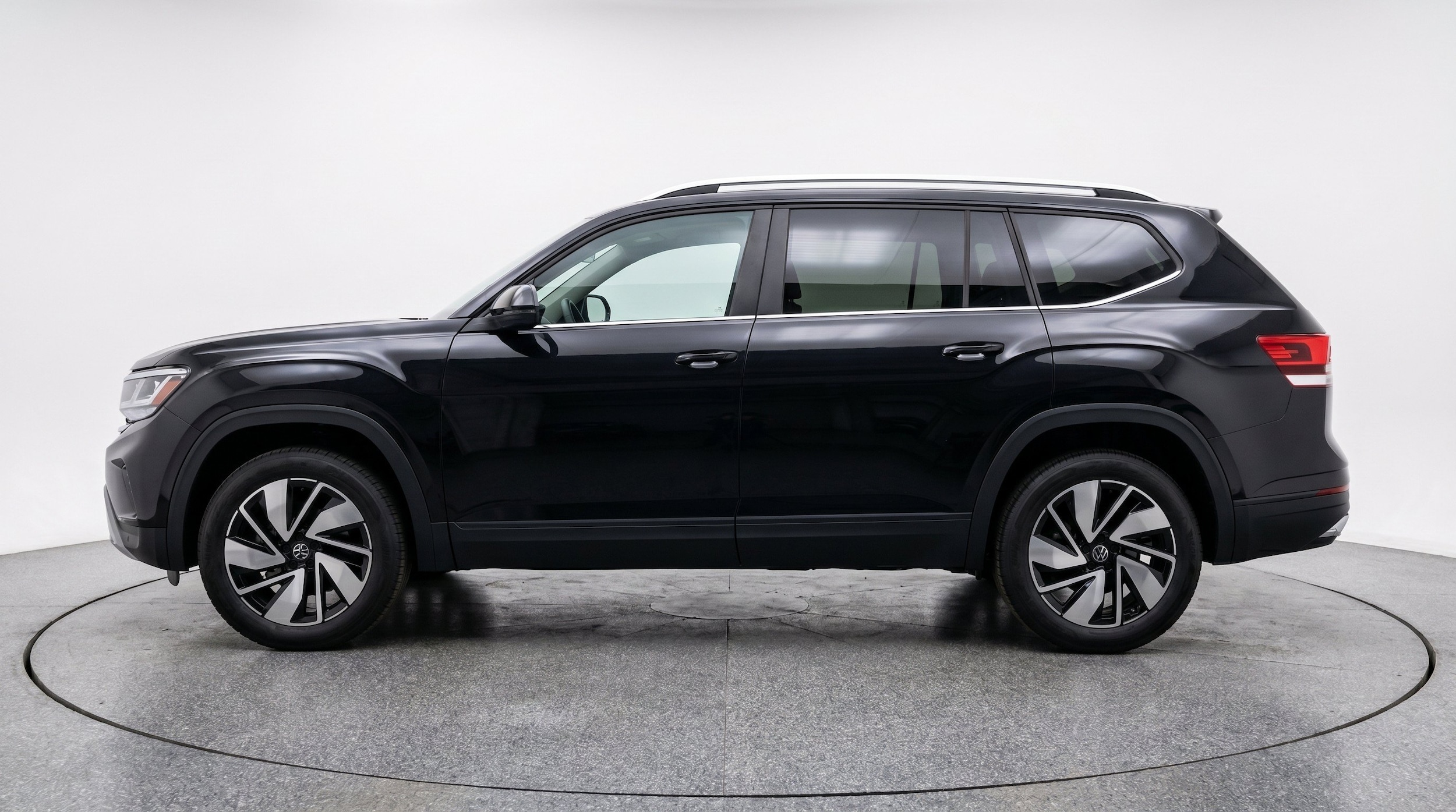 Thumbnail: 2026 Volkswagen Atlas - 5
