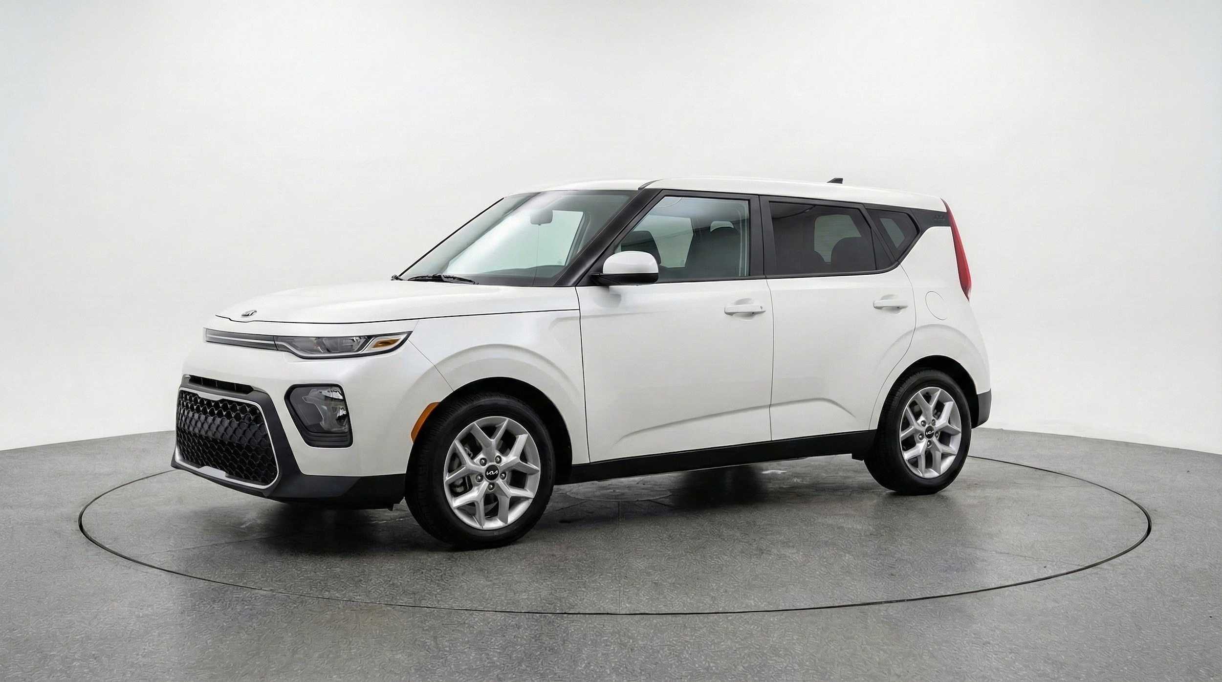 Thumbnail: 2025 Kia Soul - 3