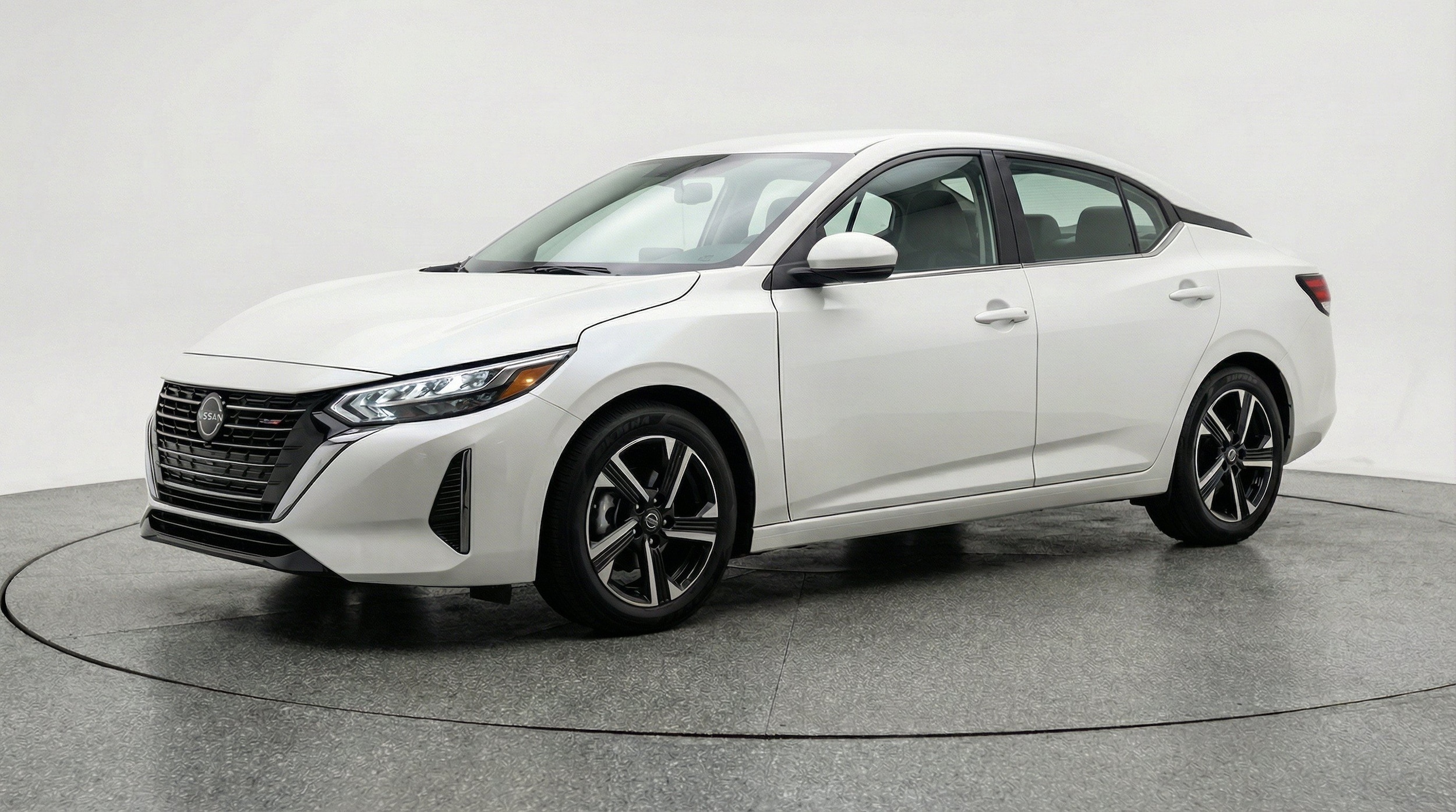 Thumbnail: 2025 Nissan Sentra - 3