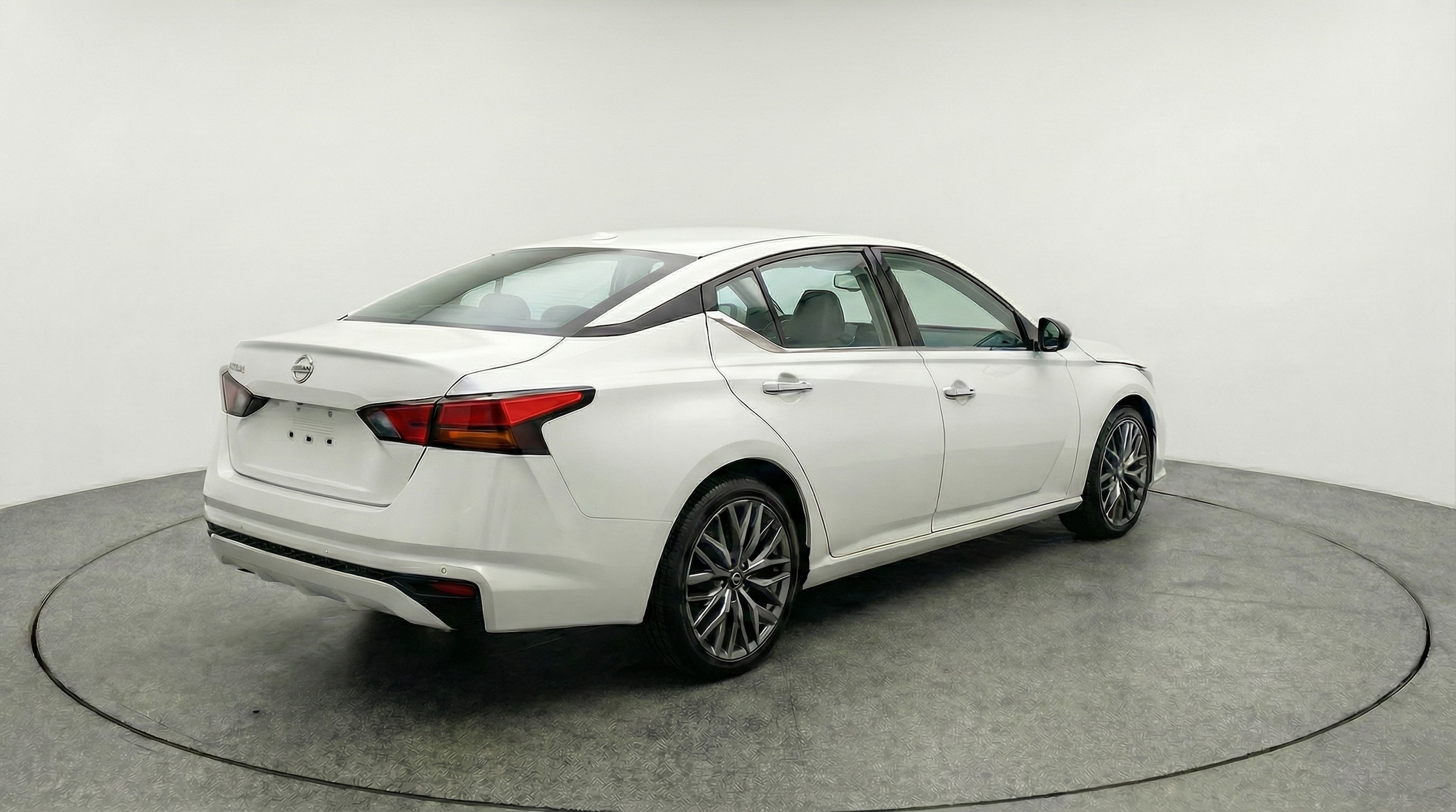 Thumbnail: 2025 Nissan Altima - 7