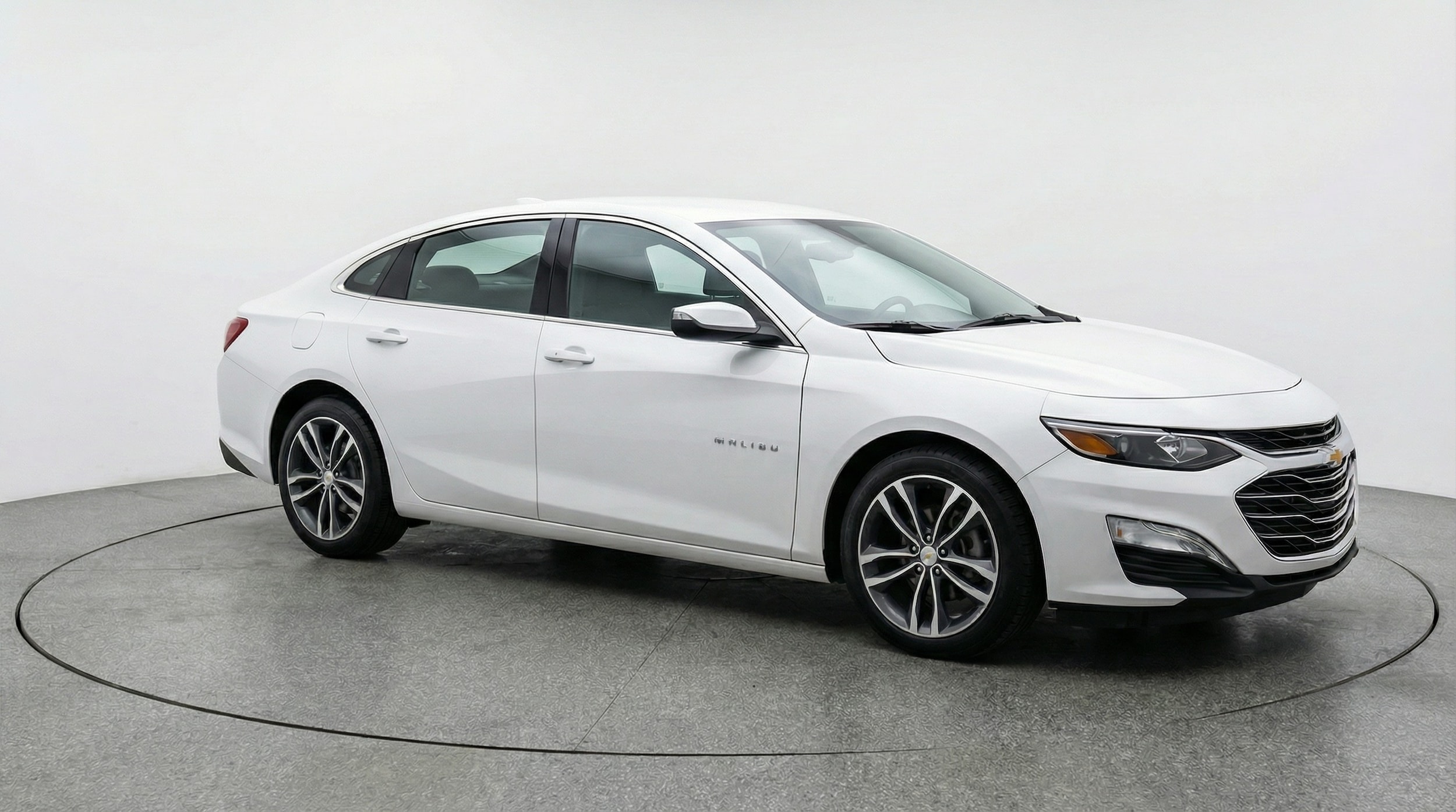 Thumbnail: 2024 Chevrolet Malibu - 1