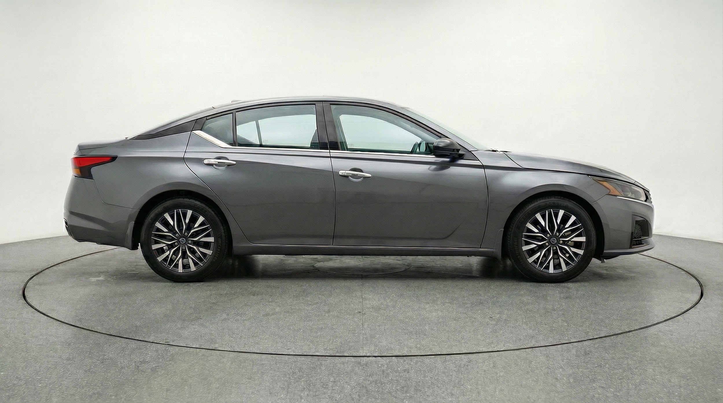 Thumbnail: 2025 Nissan Altima - 8