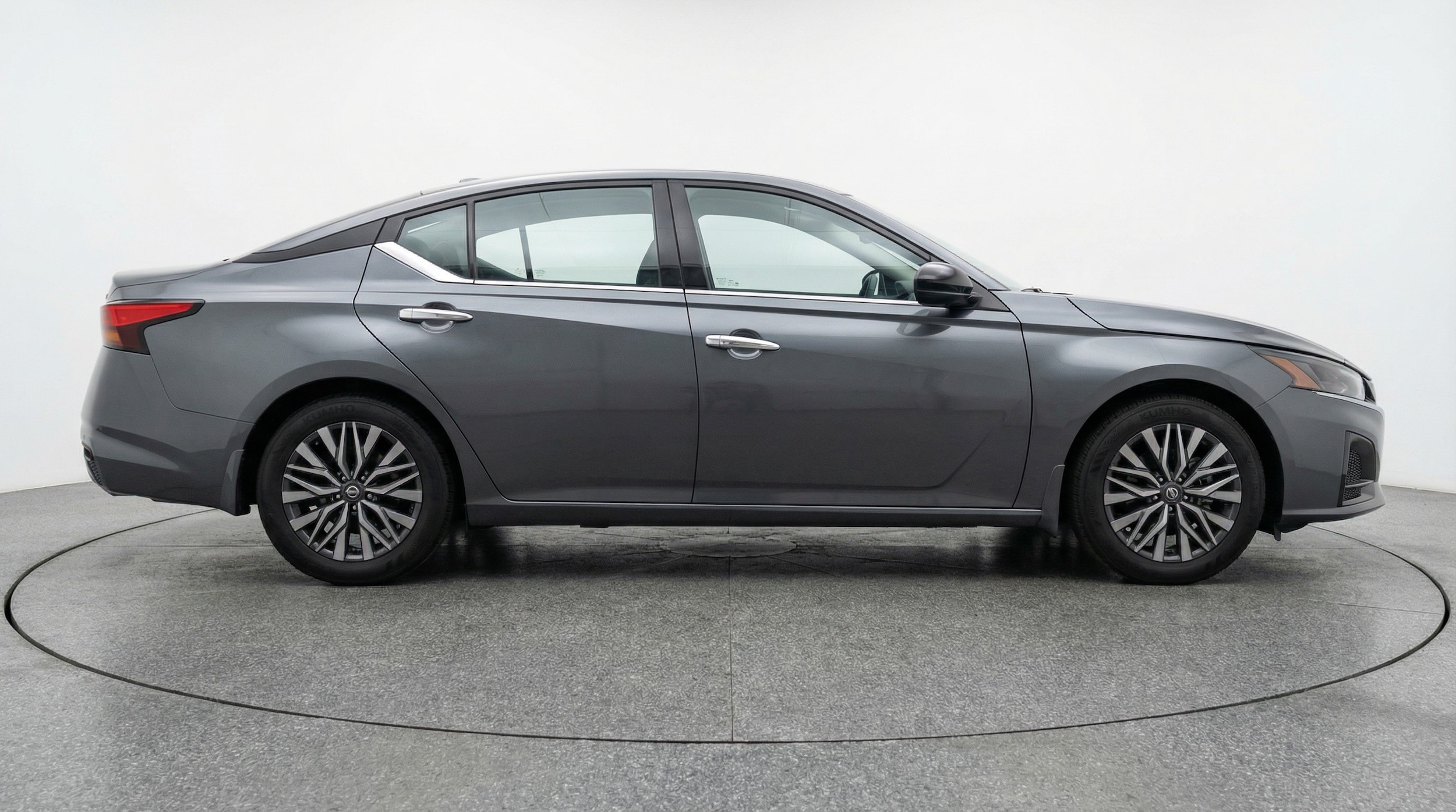 Thumbnail: 2025 Nissan Altima - 8