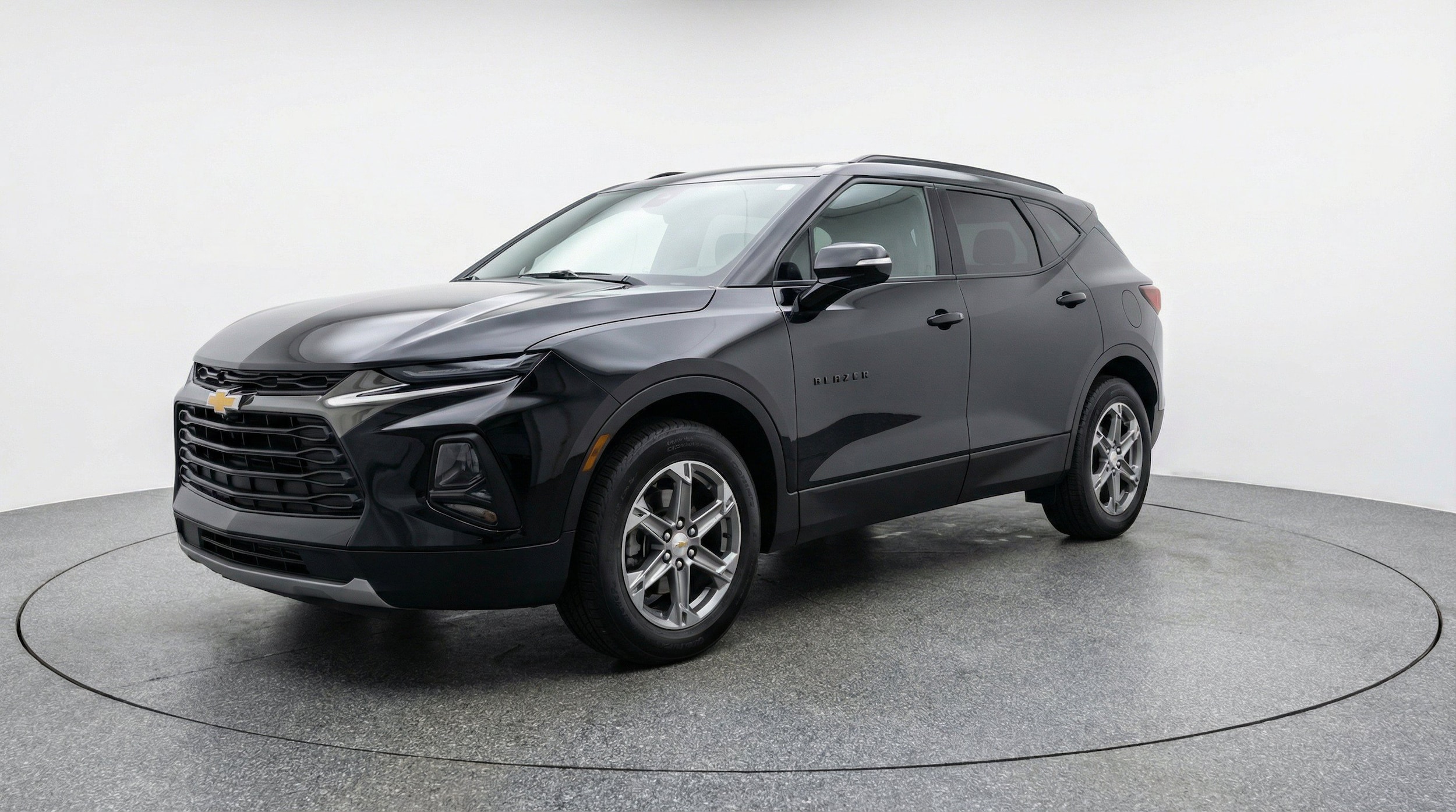 Thumbnail: 2025 Chevrolet Blazer - 3