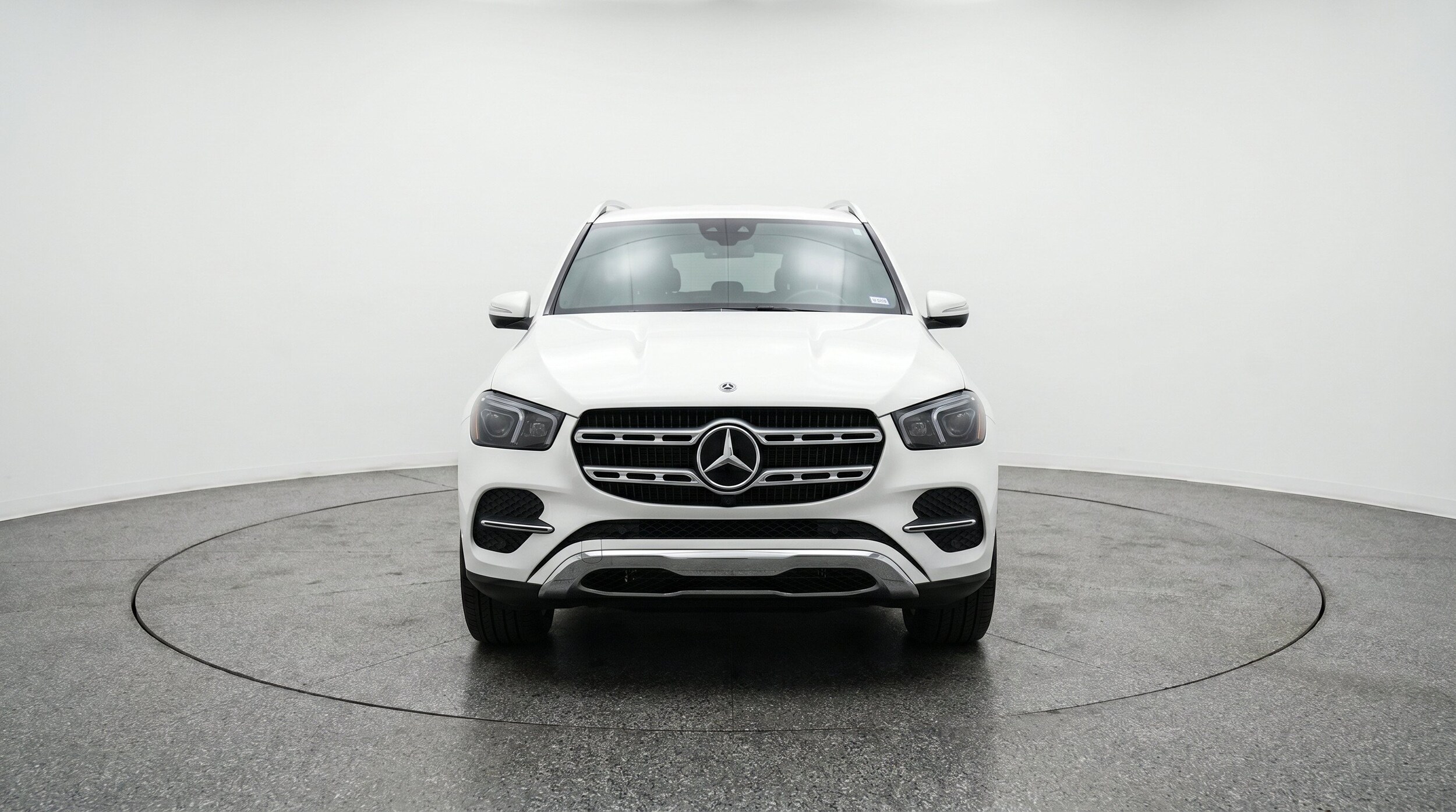 Thumbnail: 2026 Mercedes-Benz GLE - 2